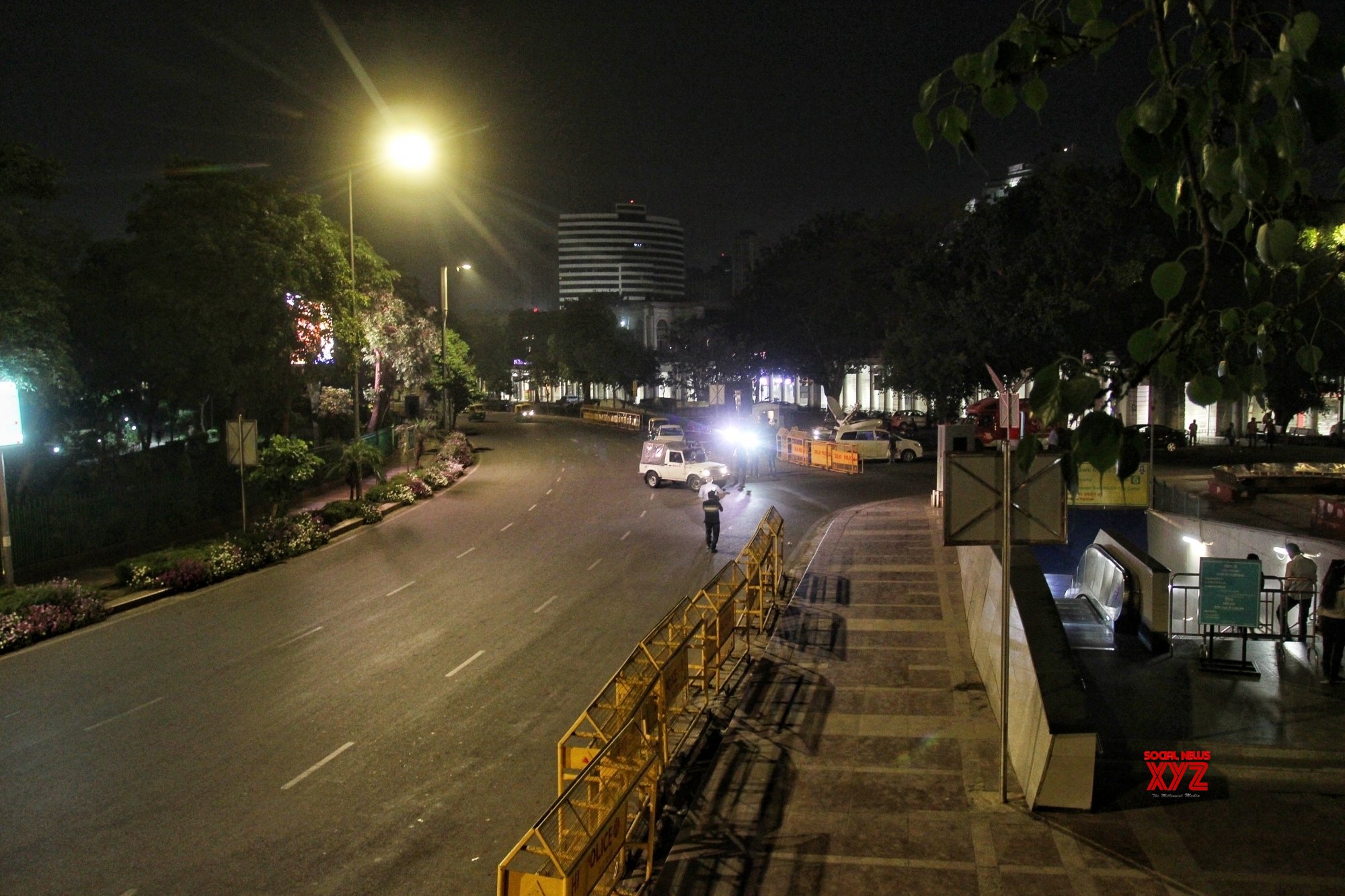 Delhi to lift all Covid curbs from Monday, only physical classes from April 1 Delhi to lift all Covid curbs from Monday, only physical classes from April 1