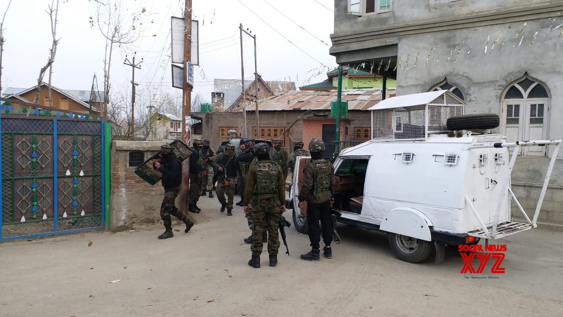 Army opens fire after suspicious movement on LoC in J&K's Poonch Army opens fire after suspicious movement on LoC in J&K's Poonch