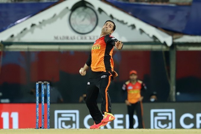 Rashid, Nabi help SRH restrict flying KKR to 187/6 Rashid, Nabi help SRH restrict flying KKR to 187/6