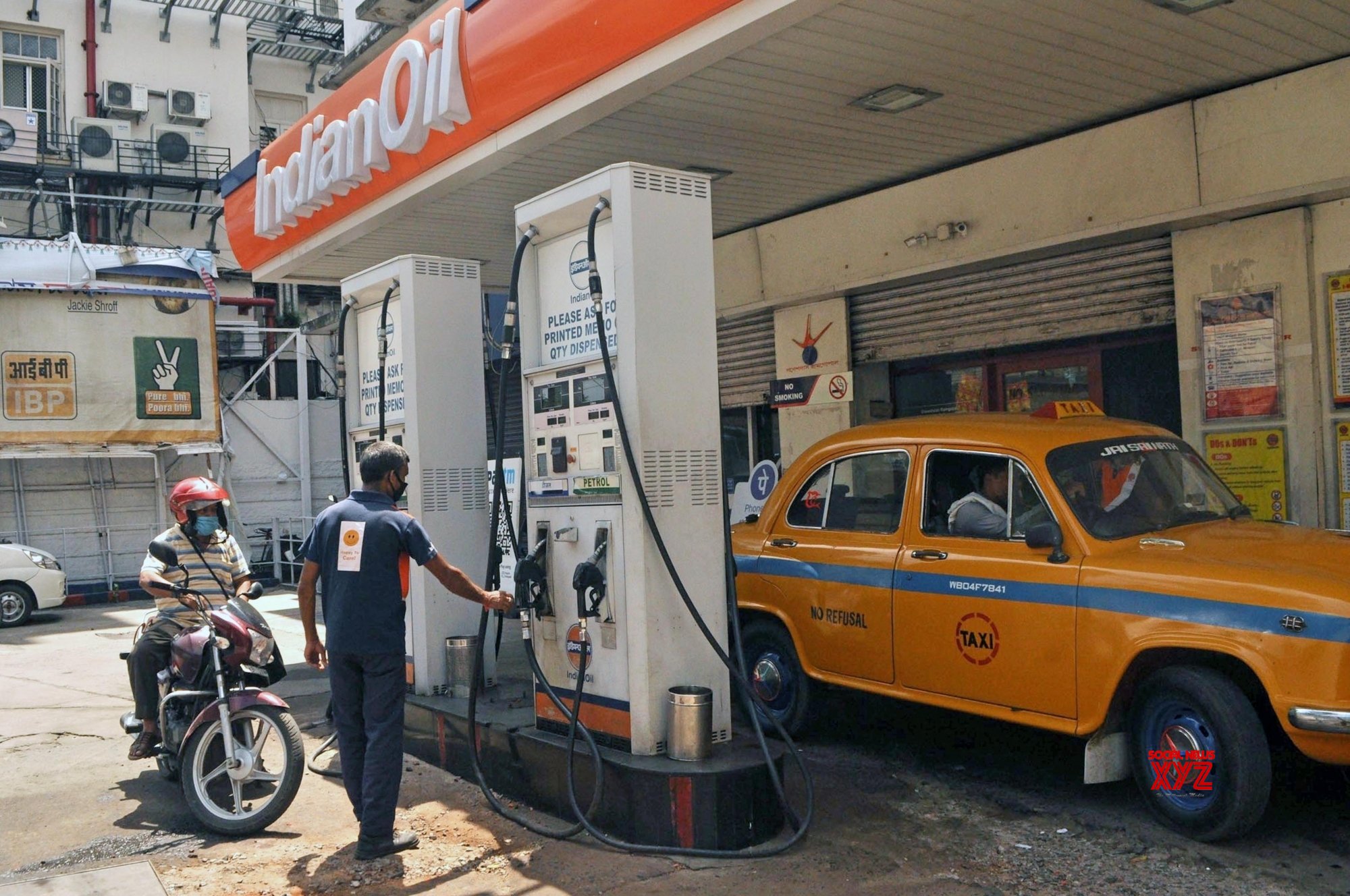 Fuel prices continue northward march; petrol, diesel rise again Fuel prices continue northward march; petrol, diesel rise again