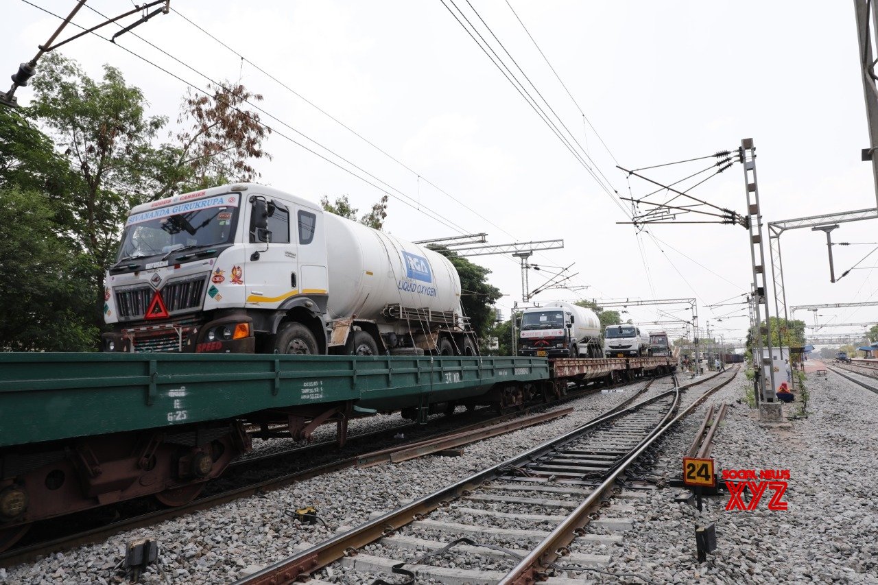 Railways delivers 7,115 MT of oxygen to states Railways delivers 7,115 MT of oxygen to states