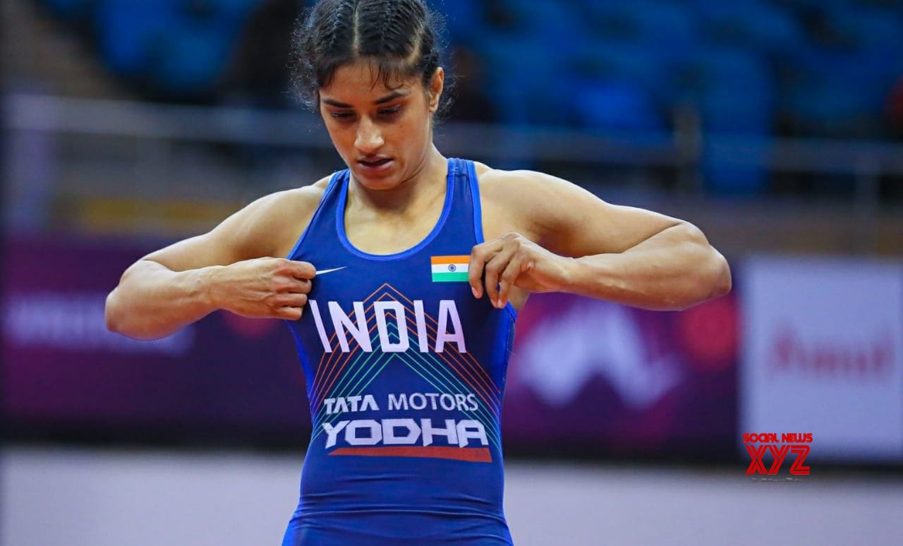Olympic wrestling: Vinesh Phogat in quarterfinals with easy win Olympic wrestling: Vinesh Phogat in quarterfinals with easy win