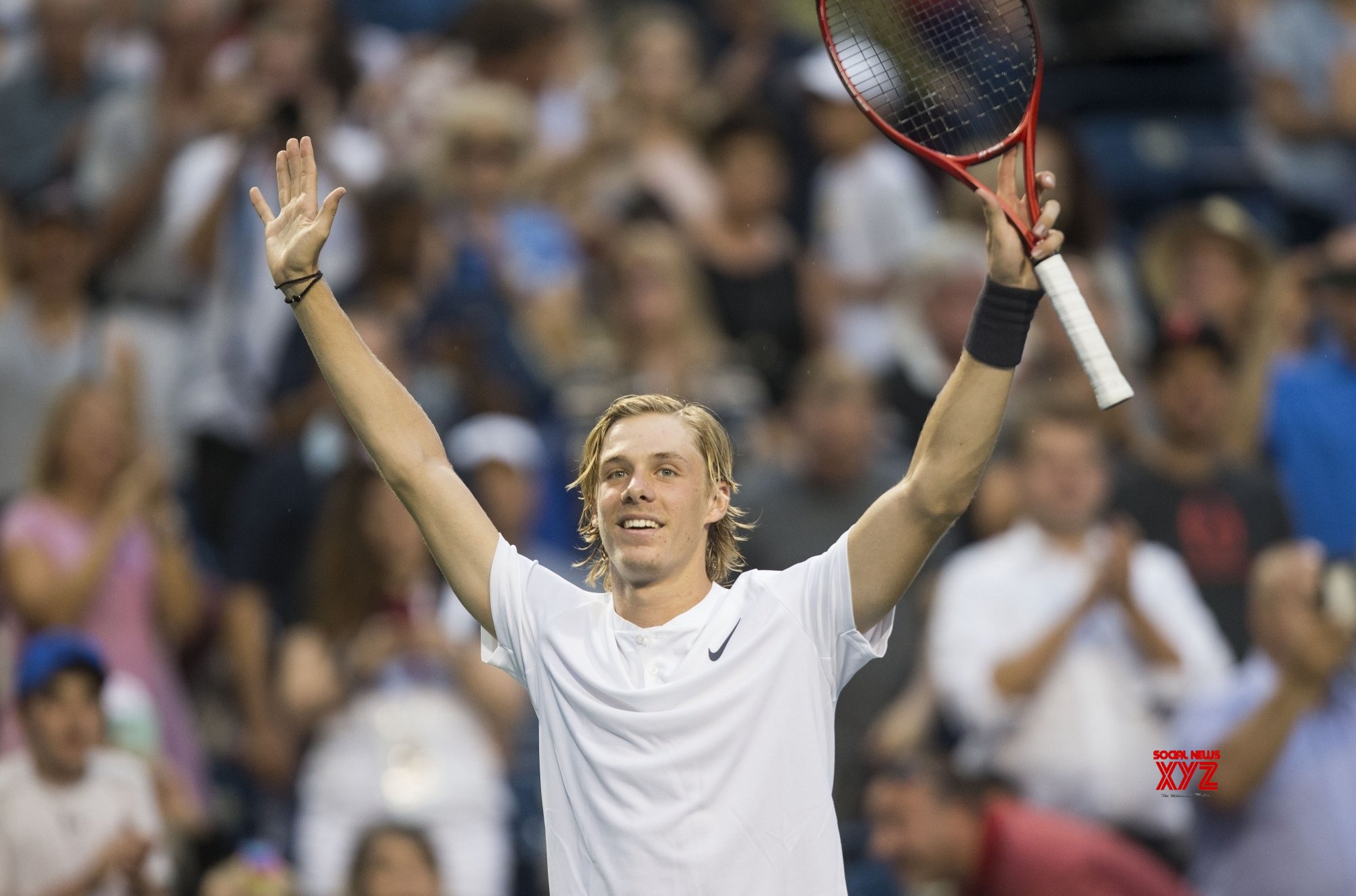 Shapovalov pulls out of French Open with shoulder injury Shapovalov pulls out of French Open with shoulder injury