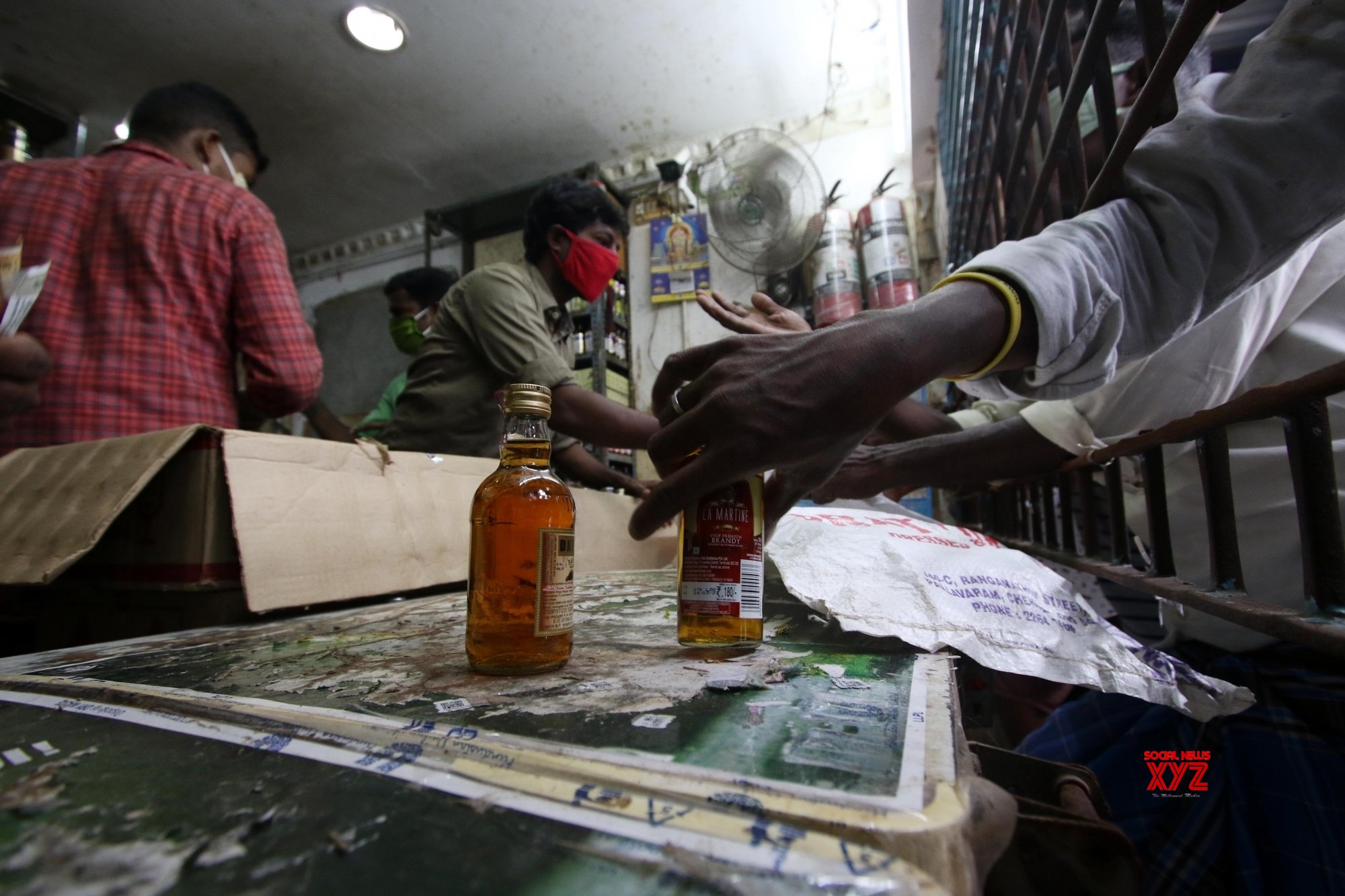 NTK flays DMK govt on increasing liquor outlets in state NTK flays DMK govt on increasing liquor outlets in state