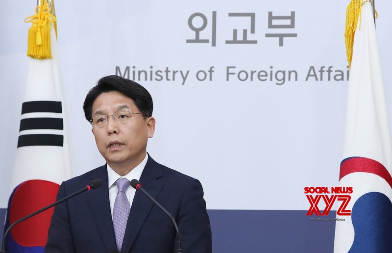 Top nuclear envoys of S. Korea, Japan condemn N.Korea's missile launch Top nuclear envoys of S. Korea, Japan condemn N.Korea's missile launch