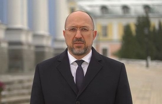 Ukraine sets to get 3 bn euros from EU this week: PM Ukraine sets to get 3 bn euros from EU this week: PM