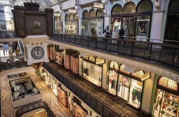 Aus retail sales surge Aus retail sales surge