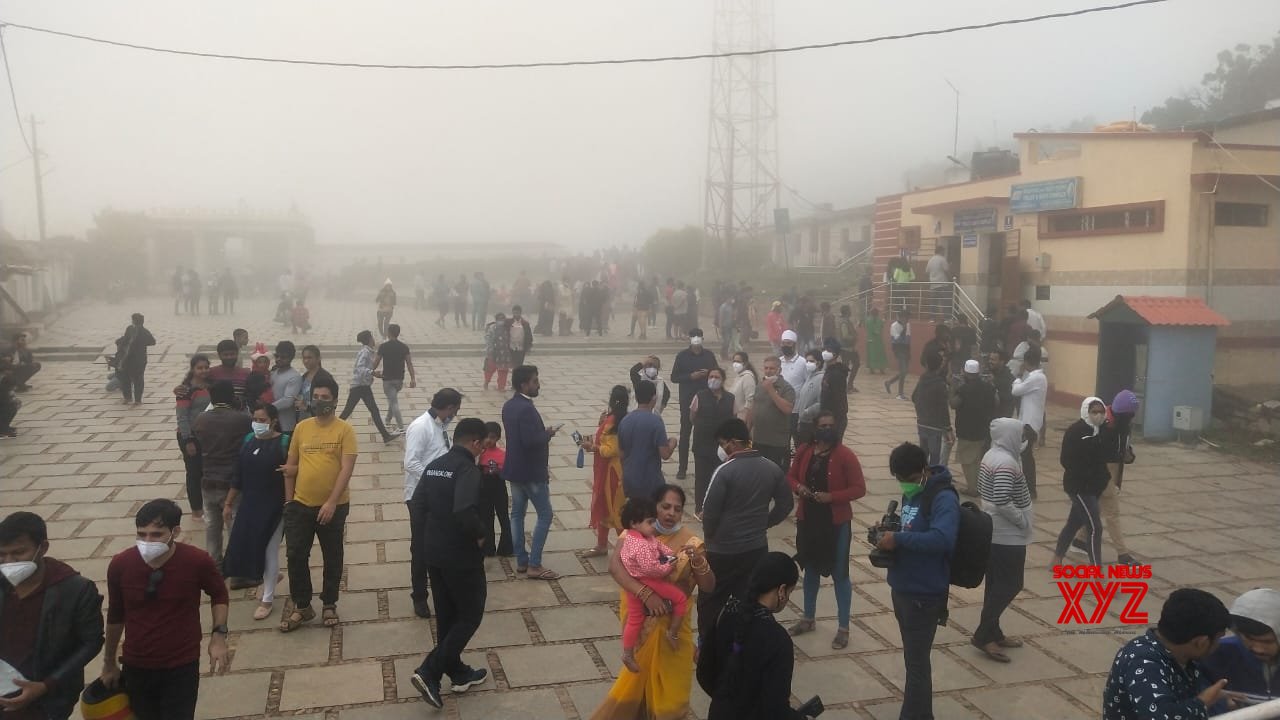 For Bangaloreans, all roads lead to Nandi Hills on Sunday For Bangaloreans, all roads lead to Nandi Hills on Sunday