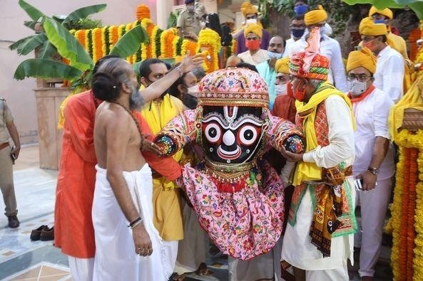 Rath Yatra taken out in Ahmedabad with limited participation Rath Yatra taken out in Ahmedabad with limited participation