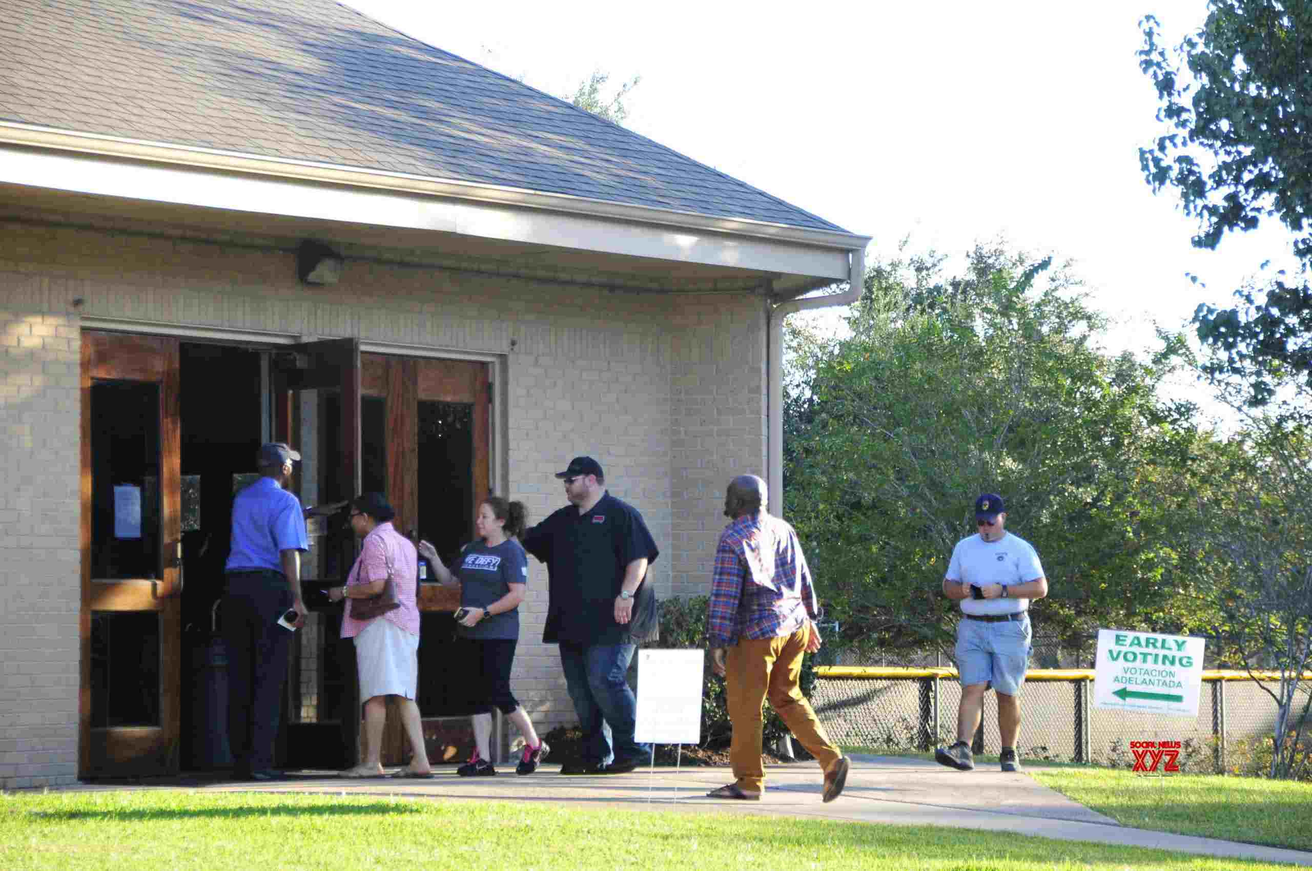 Texas Democrats attempt to block voting restrictions bill Texas Democrats attempt to block voting restrictions bill