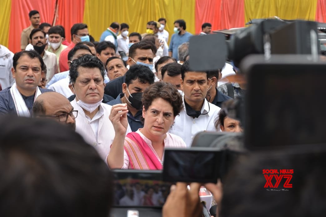 UPCC chief, other booked for Priyanka's dharna UPCC chief, other booked for Priyanka's dharna
