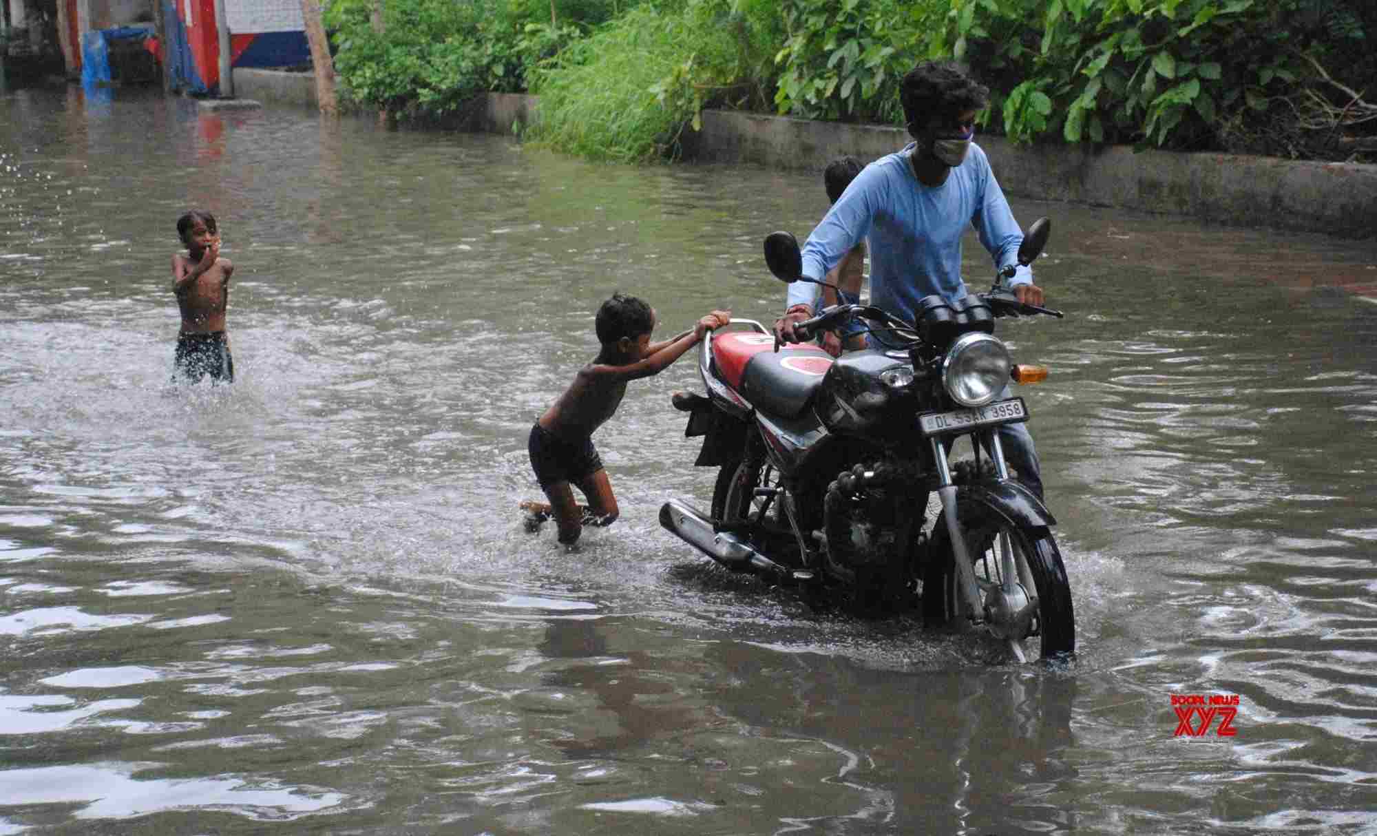 Very heavy rains batter Delhi-NCR, northwest India Very heavy rains batter Delhi-NCR, northwest India