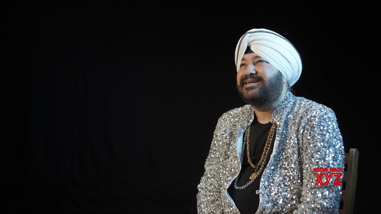 Daler Mehndi's special gift to Mame Khan's daughter on her wedding Daler Mehndi's special gift to Mame Khan's daughter on her wedding