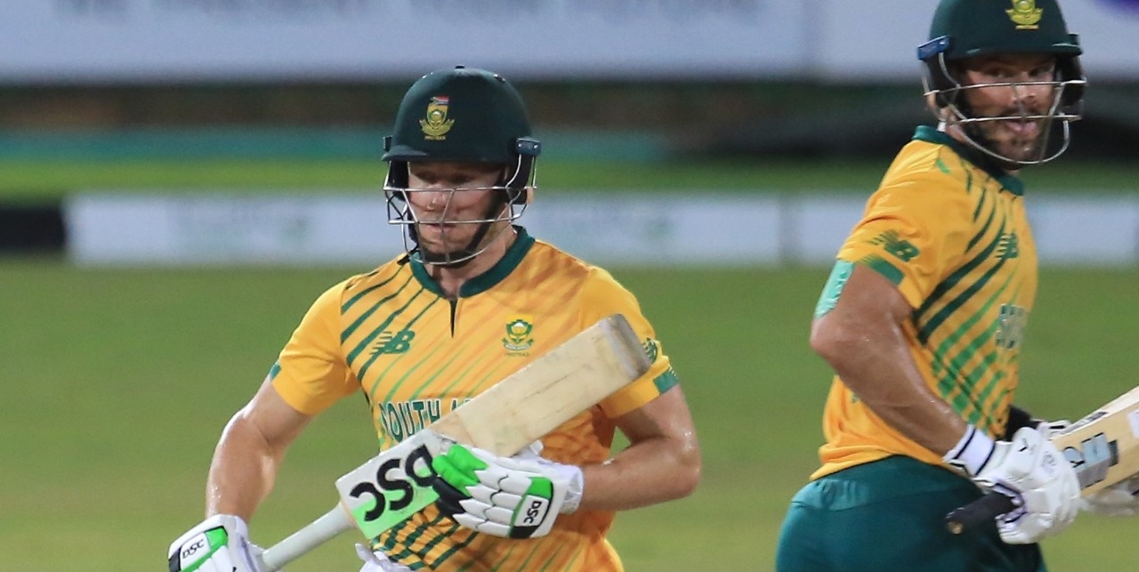 Disciplined bowling helps South Africa take 1-0 lead vs Sri Lanka Disciplined bowling helps South Africa take 1-0 lead vs Sri Lanka