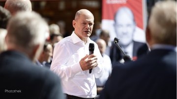 Germany's Social Democratic Party maintains lead before polls Germany's Social Democratic Party maintains lead before polls