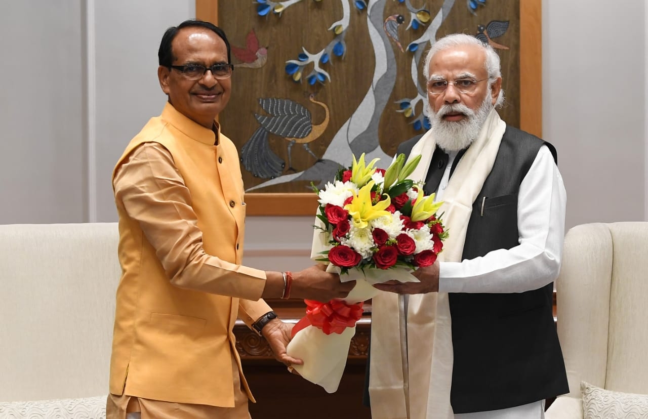 Shivraj Singh Chouhan meets PM Modi, invites to Tribal Day programme Shivraj Singh Chouhan meets PM Modi, invites to Tribal Day programme
