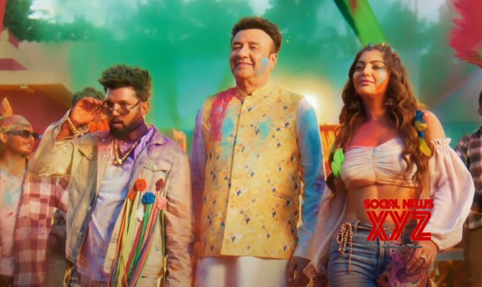 Anu Malik brings this year’s ultimate Holi banger ‘Aag Laga Di’
