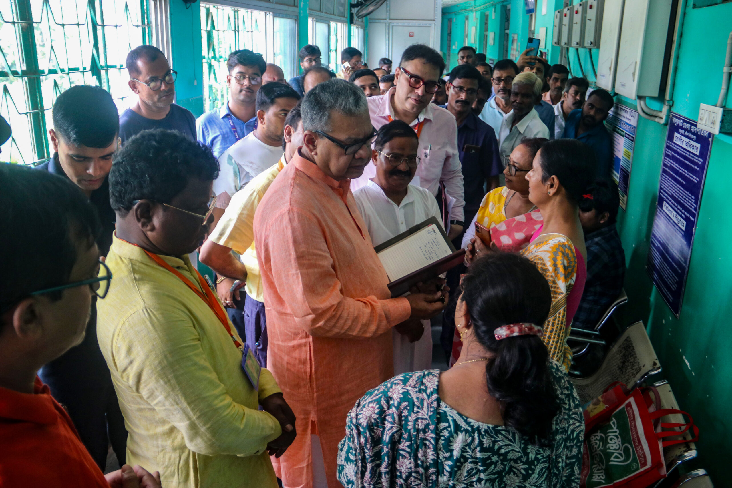 Balurghat: West Bengal Health Minister Dr. Sharadwat Mukherjee visits Balurghat District Hospital to inspect healthcare services, patient infrastructure and medical preparedness ahead of an official programme led by Chief Minister Suvendu Adhikari, in Balurghat, Dakshin Dinajpur district on Wednesday, September 2, 2026. (Photo: IANS)