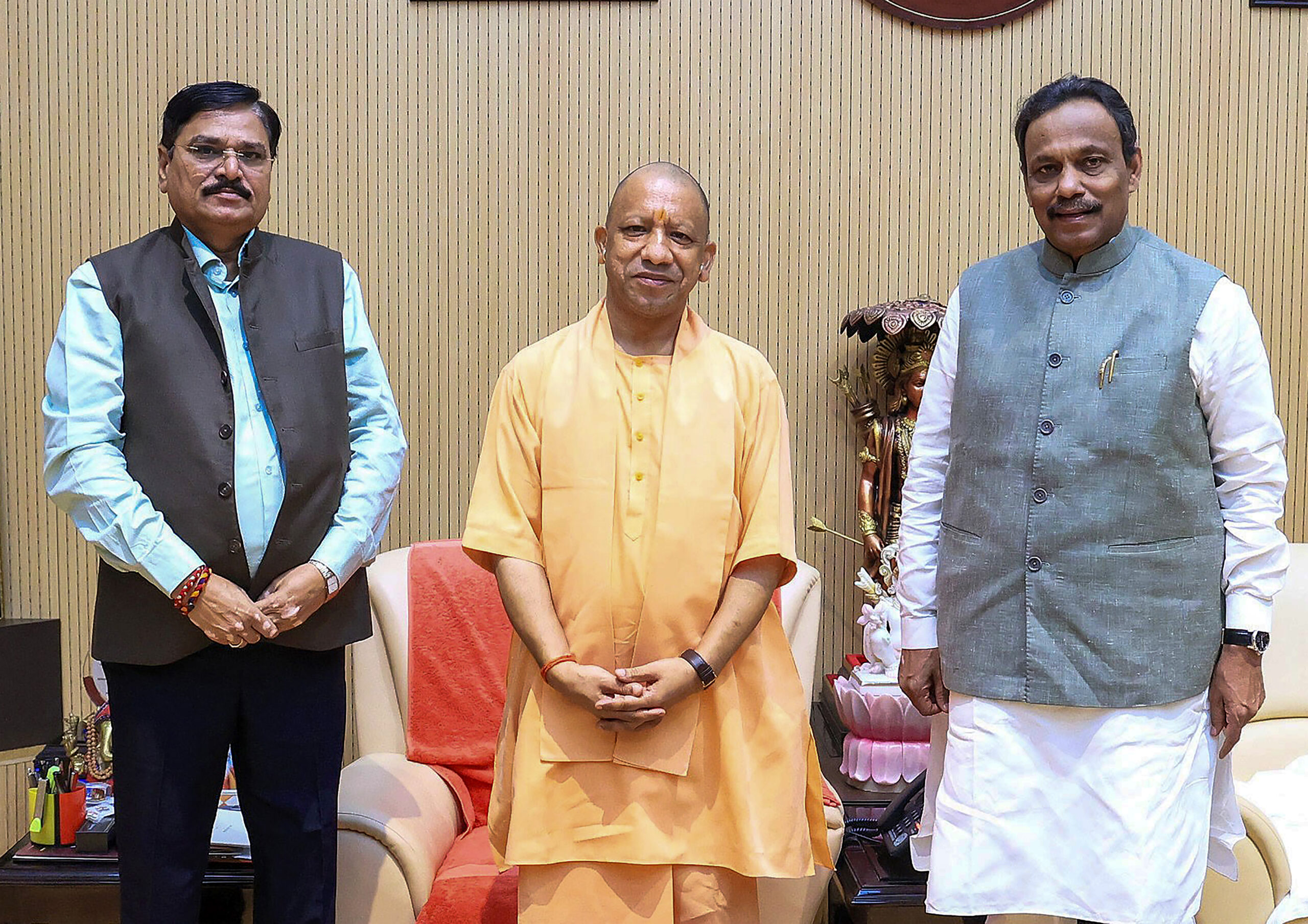 Lucknow: Bharatiya Janata Party National General Secretary and Rajya Sabha MP Vinod Tawd meets Uttar Pradesh Chief Minister Yogi Adityanath during his visit to the state and discusses organisational, governmental, and election-related issues in Lucknow on Sunday, September 6, 2026. (Photo: IANS)