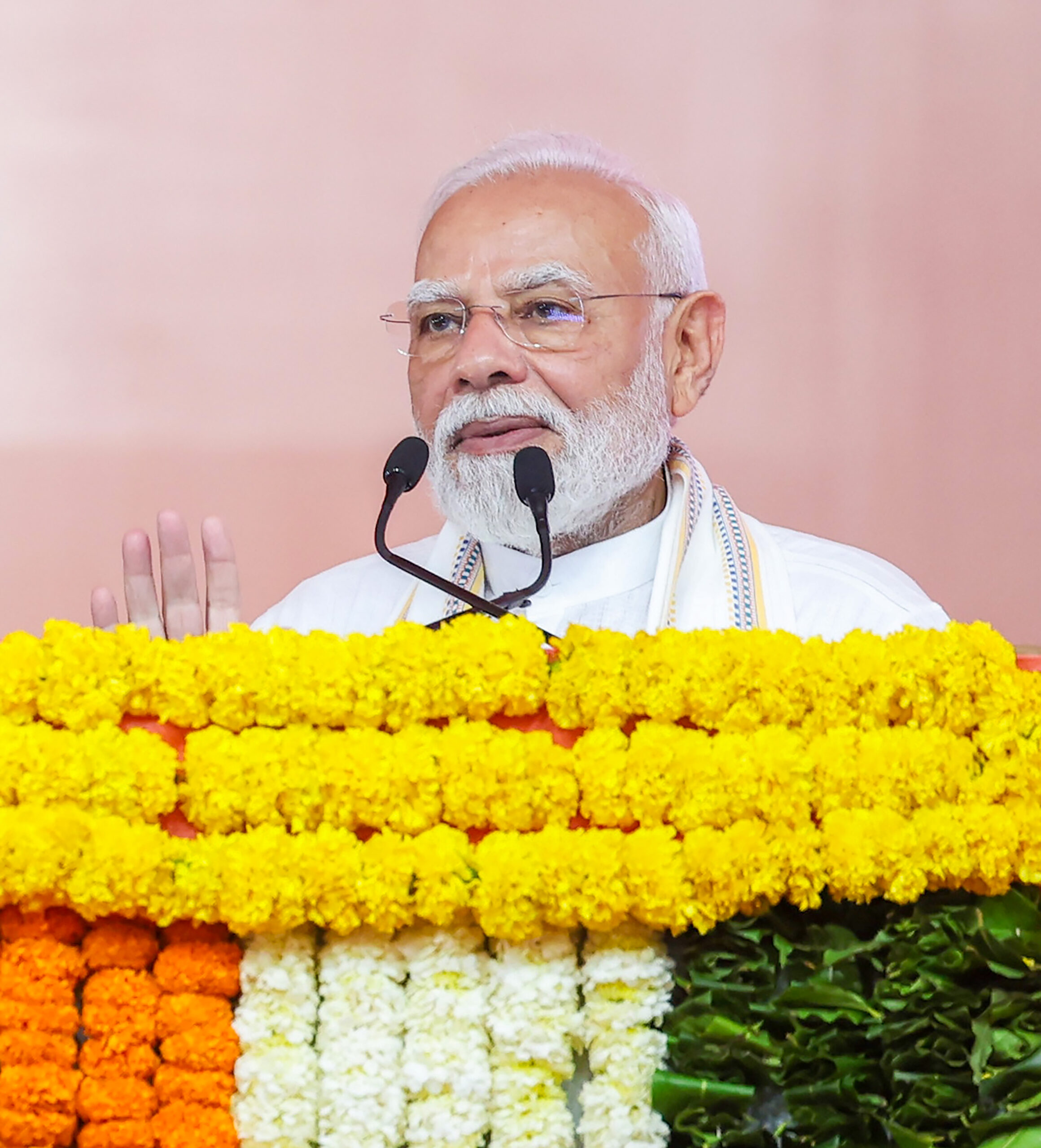 PM Modi Participates in a programme in Navsari #Gallery PM Modi Participates in a programme in Navsari #Gallery