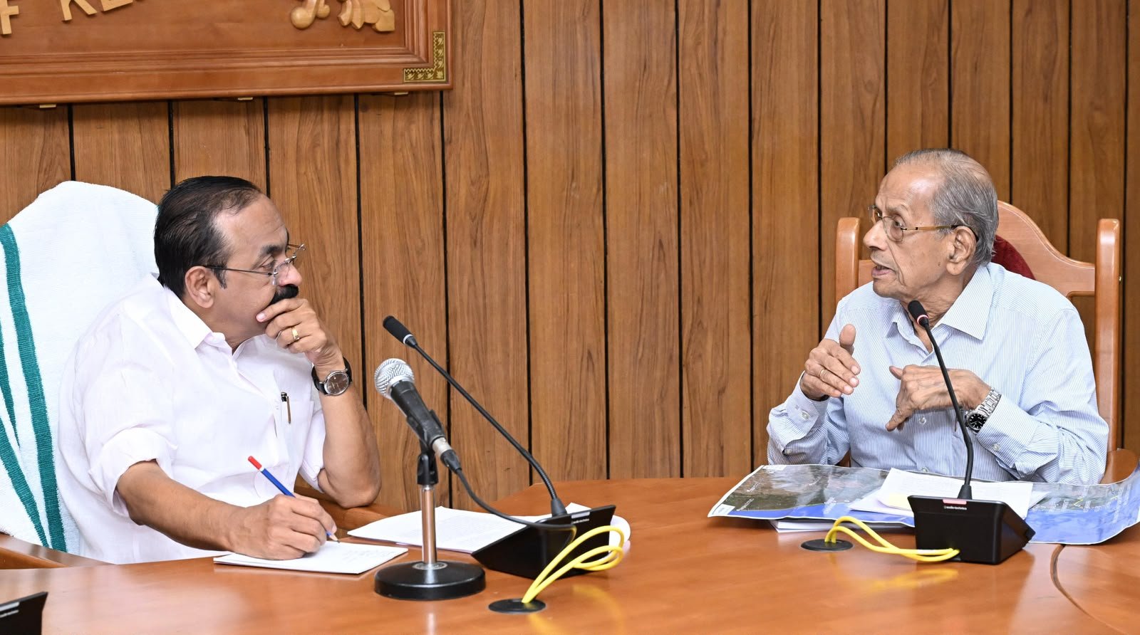 'Metro Man' Sreedharan meets CM Satheesan, discusses key development projects 'Metro Man' Sreedharan meets CM Satheesan, discusses key development projects