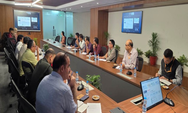 Social Justice Ministry officials plan pledge against drug abuse by 10 crore citizens Social Justice Ministry officials plan pledge against drug abuse by 10 crore citizens