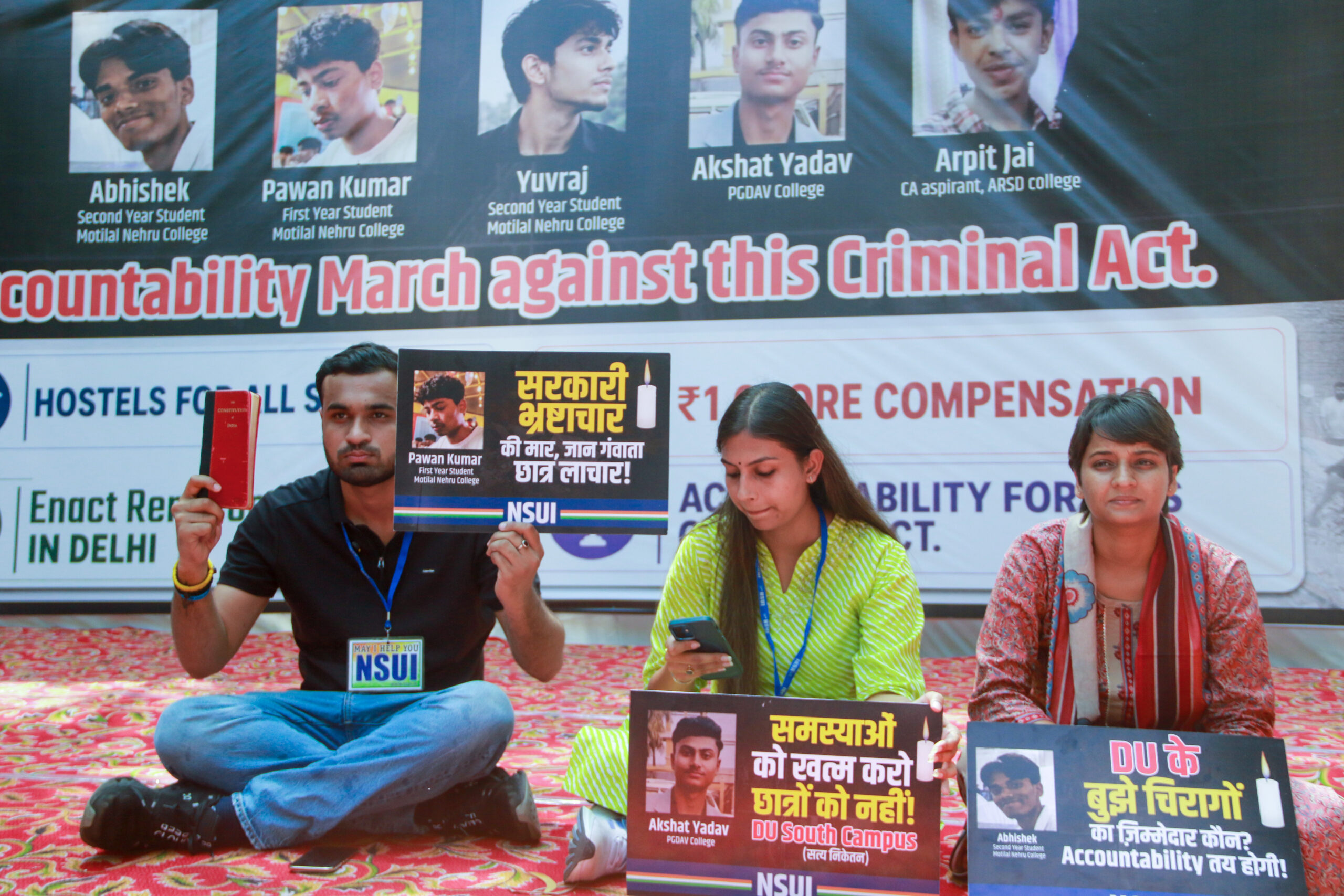New Delhi: NSUI stages accountability march #Gallery New Delhi: NSUI stages accountability march #Gallery
