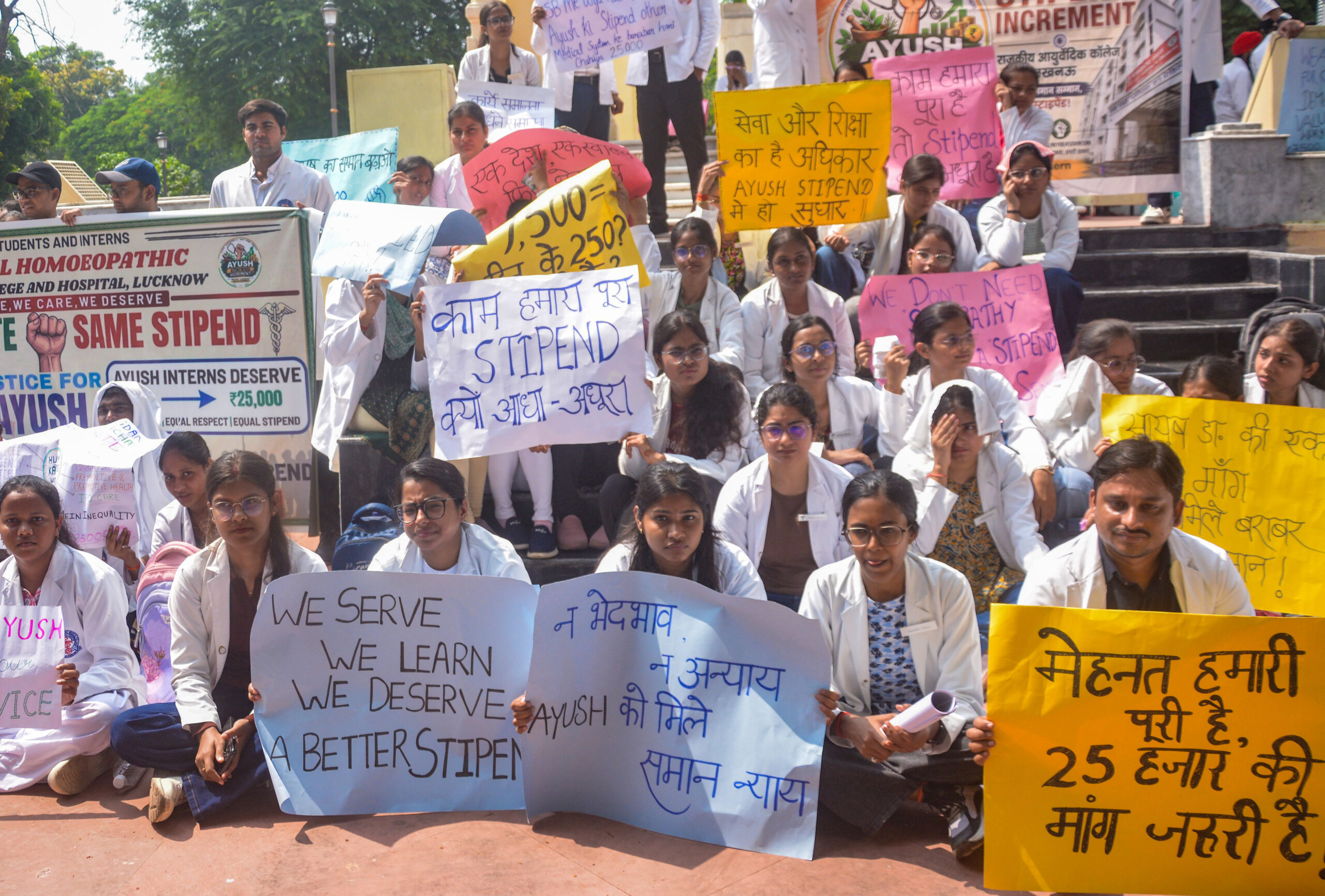 Lucknow: AYUSH interns stage a protest demanding a hike in their stipend at the General Post Office (GPO), in Lucknow, Uttar Pradesh, on Wednesday, September 9, 2026. (Photo: IANS)