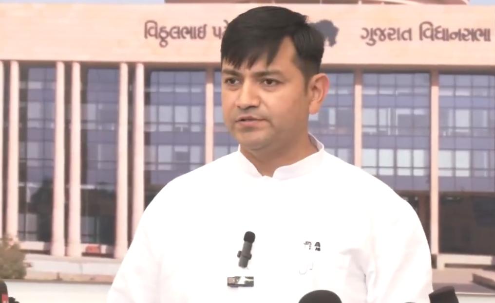 'Vande Mataram' row in Gujarat Assembly after Cong MLA sits down during rendition 'Vande Mataram' row in Gujarat Assembly after Cong MLA sits down during rendition