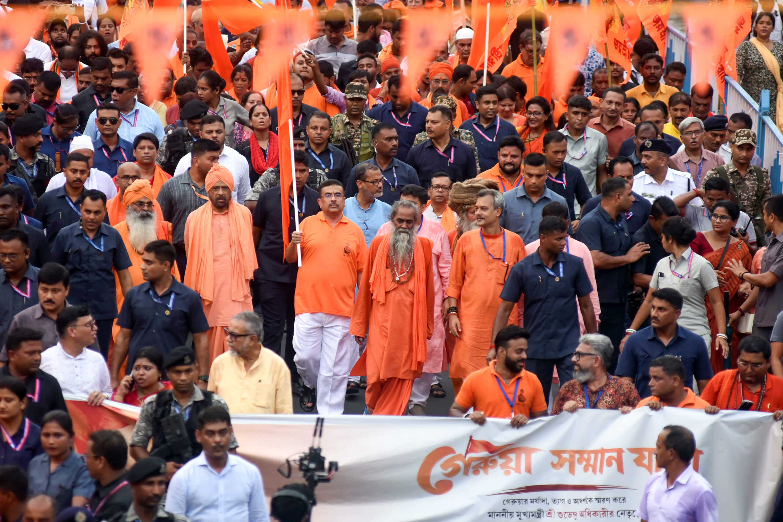 Kolkata: CM Suvendu Adhikari participates in the 'Gerua Samman Yatra' #Gallery Kolkata: CM Suvendu Adhikari participates in the 'Gerua Samman Yatra' #Gallery