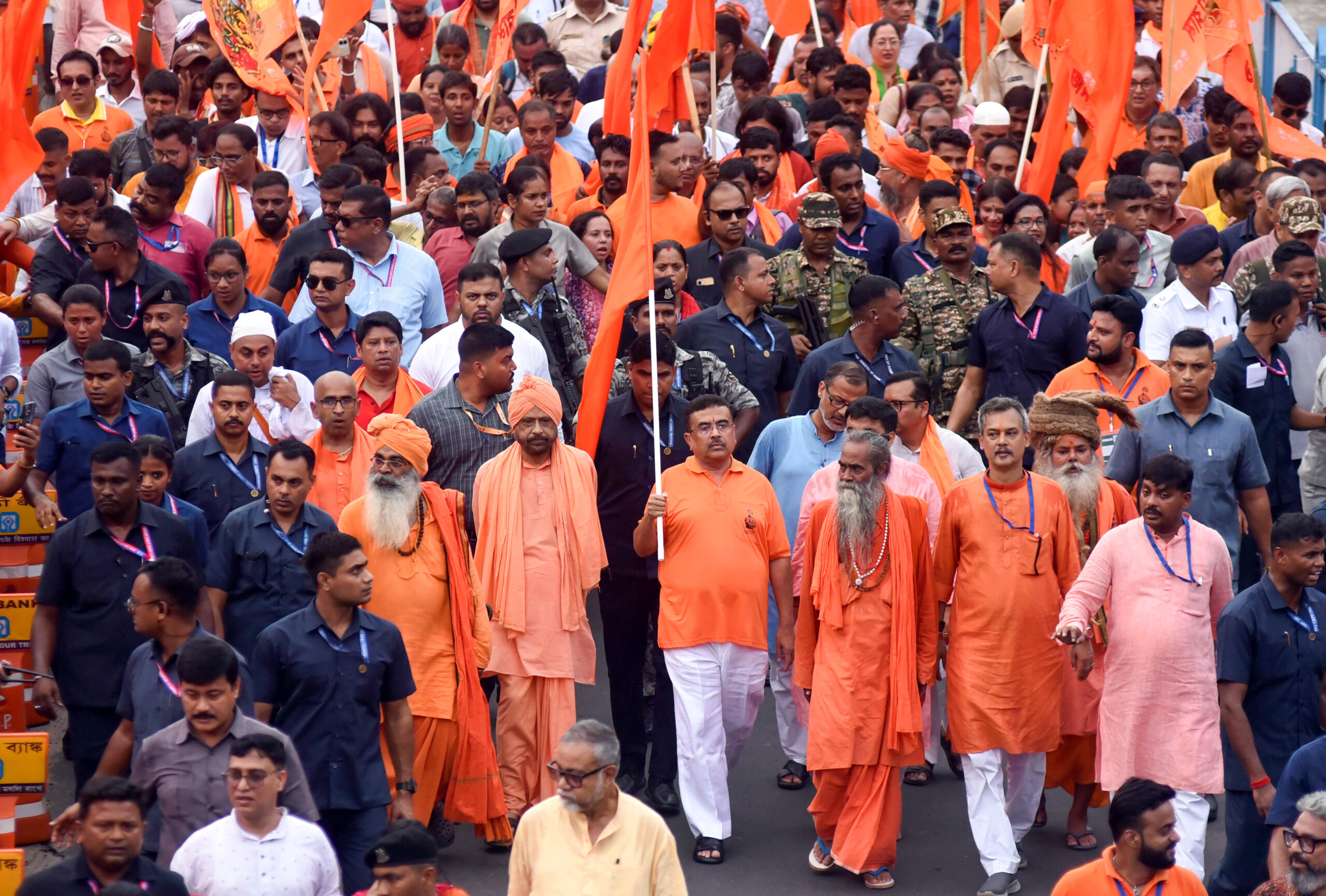 Kolkata: CM Suvendu Adhikari participates in the 'Gerua Samman Yatra' #Gallery Kolkata: CM Suvendu Adhikari participates in the 'Gerua Samman Yatra' #Gallery
