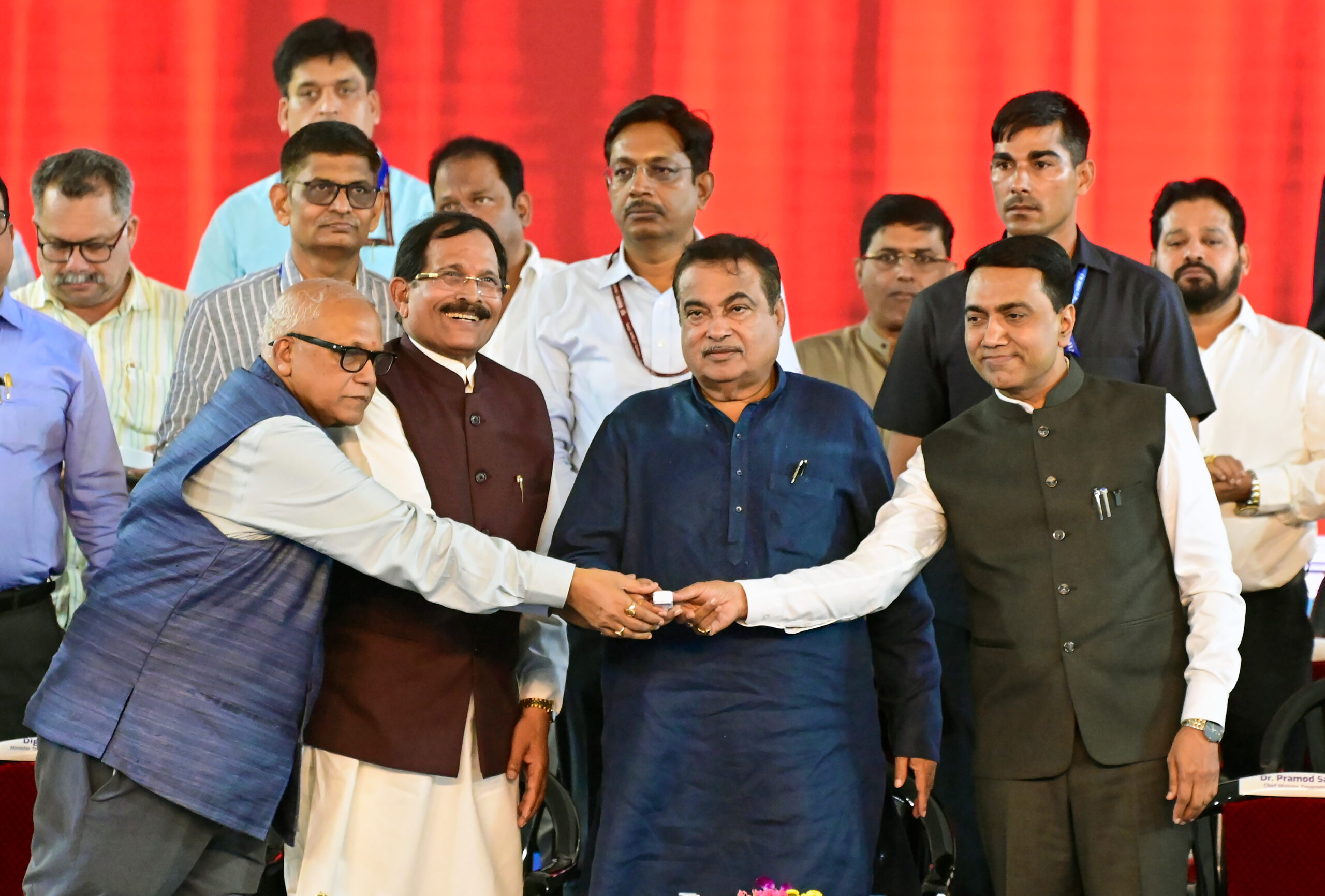 North Goa: Nitin Gadkari Inaugurates Six Lane Elevated Corridor #Gallery North Goa: Nitin Gadkari Inaugurates Six Lane Elevated Corridor #Gallery