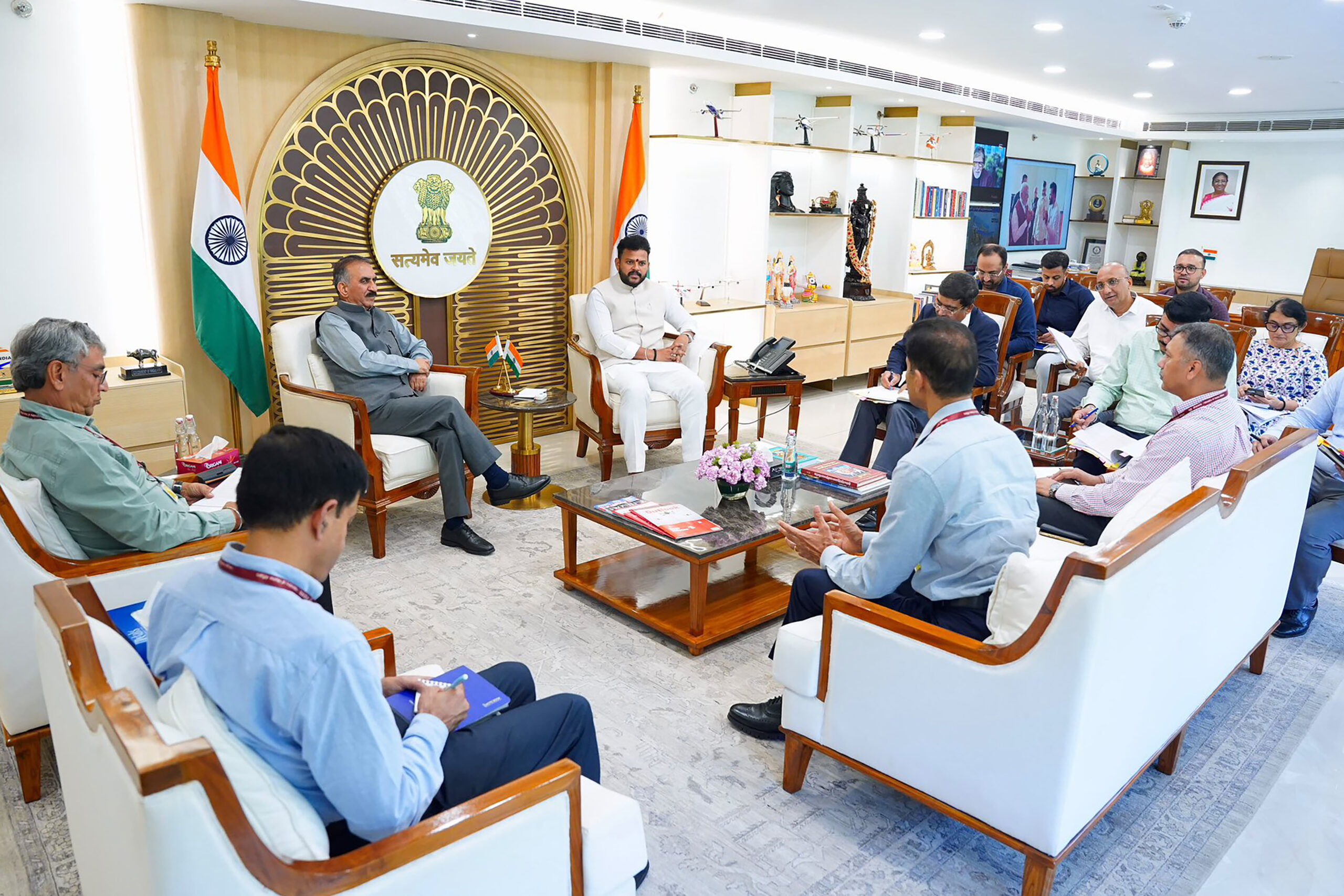 New Delhi: Himachal Pradesh CM Sukhvinder Singh Sukhu meets Union Minister Ram Mohan Naidu - #Gallery New Delhi: Himachal Pradesh CM Sukhvinder Singh Sukhu meets Union Minister Ram Mohan Naidu - #Gallery