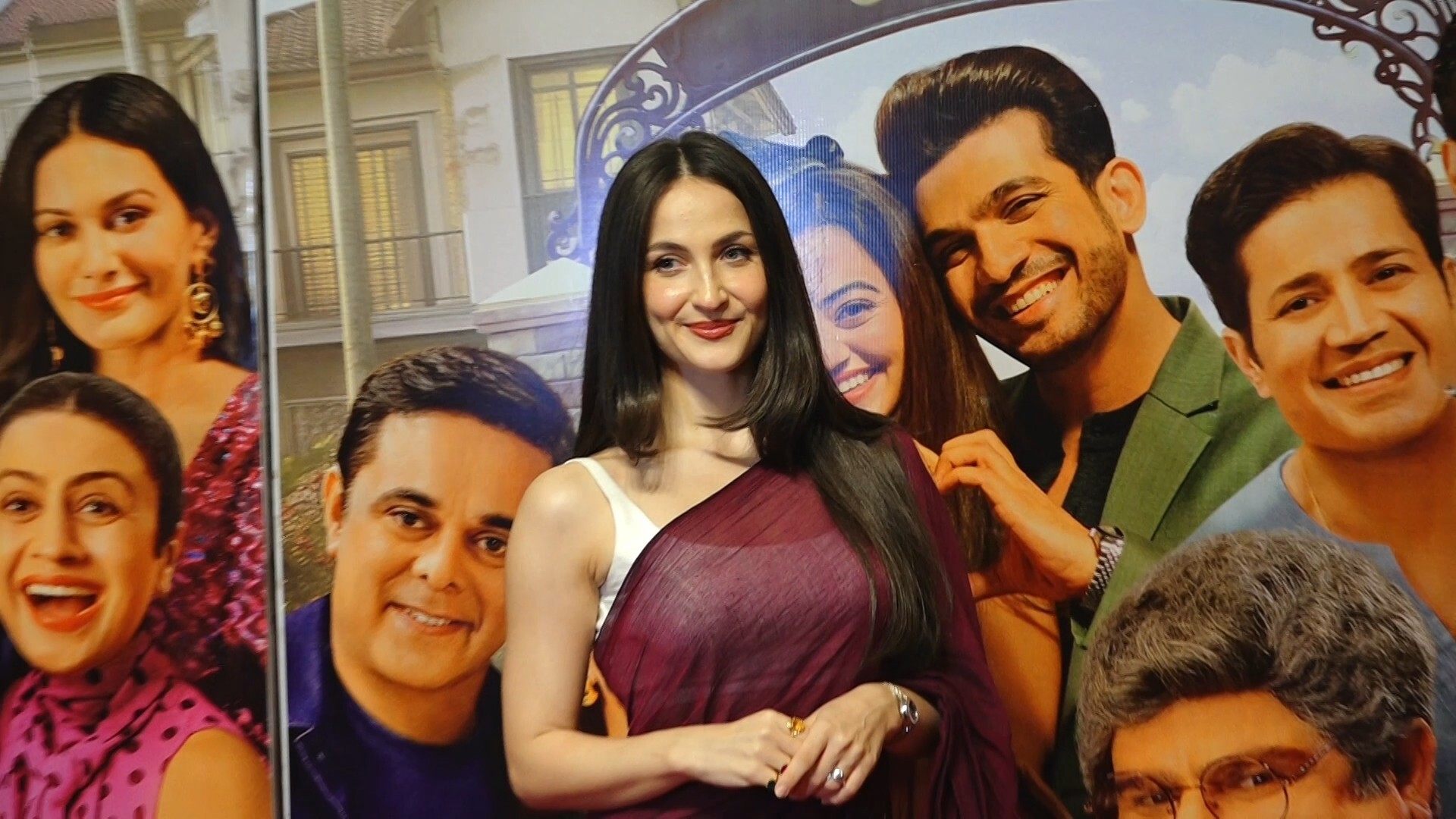 Amyra Dastur, Arjun Bijlani, Elli Avrram, Sandeepa Dhar, Helly Shah, And Others Grace The Screening Of Chumbak - Gallery Amyra Dastur, Arjun Bijlani, Elli Avrram, Sandeepa Dhar, Helly Shah, And Others Grace The Screening Of Chumbak - Gallery