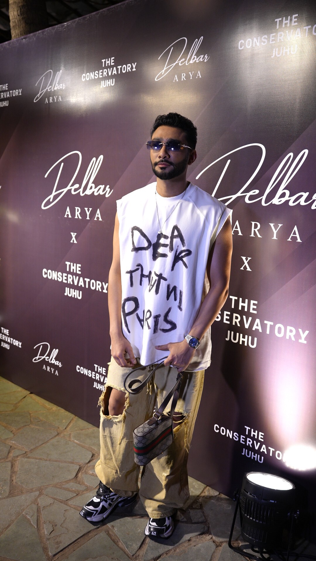 Zareen Khan, Riva Kishan, Kushal Tandon, Sohail Khan And Others At Delbar Arya's Alliance Party Gallery Zareen Khan, Riva Kishan, Kushal Tandon, Sohail Khan And Others At Delbar Arya's Alliance Party Gallery