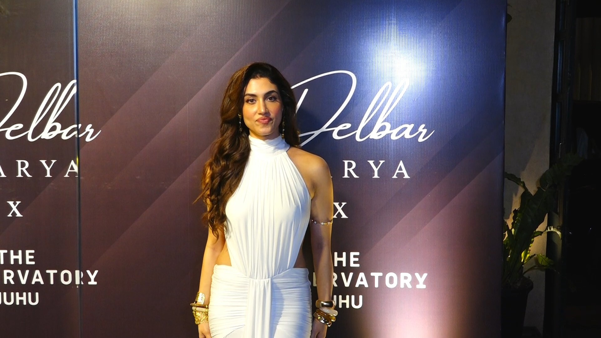 Zareen Khan, Riva Kishan, Kushal Tandon, Sohail Khan And Others At Delbar Arya's Alliance Party Gallery Zareen Khan, Riva Kishan, Kushal Tandon, Sohail Khan And Others At Delbar Arya's Alliance Party Gallery