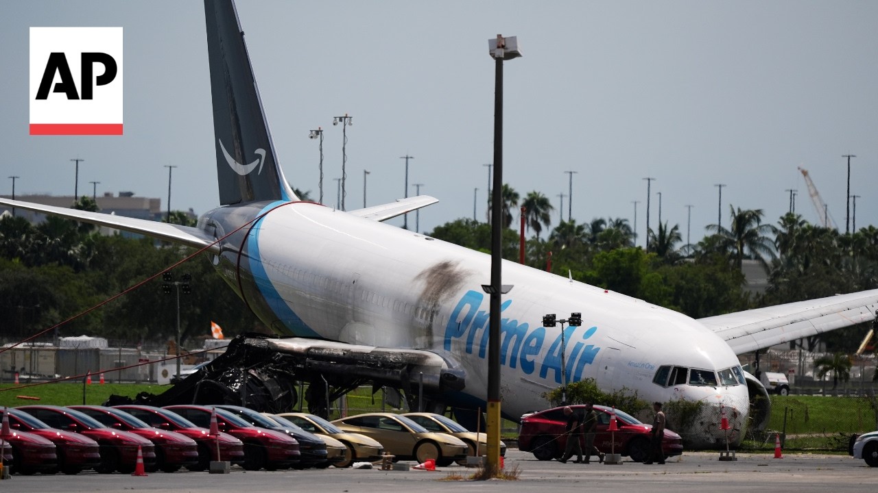 NTSB officials give update on Amazon cargo plane crash that killed 5 (Video)