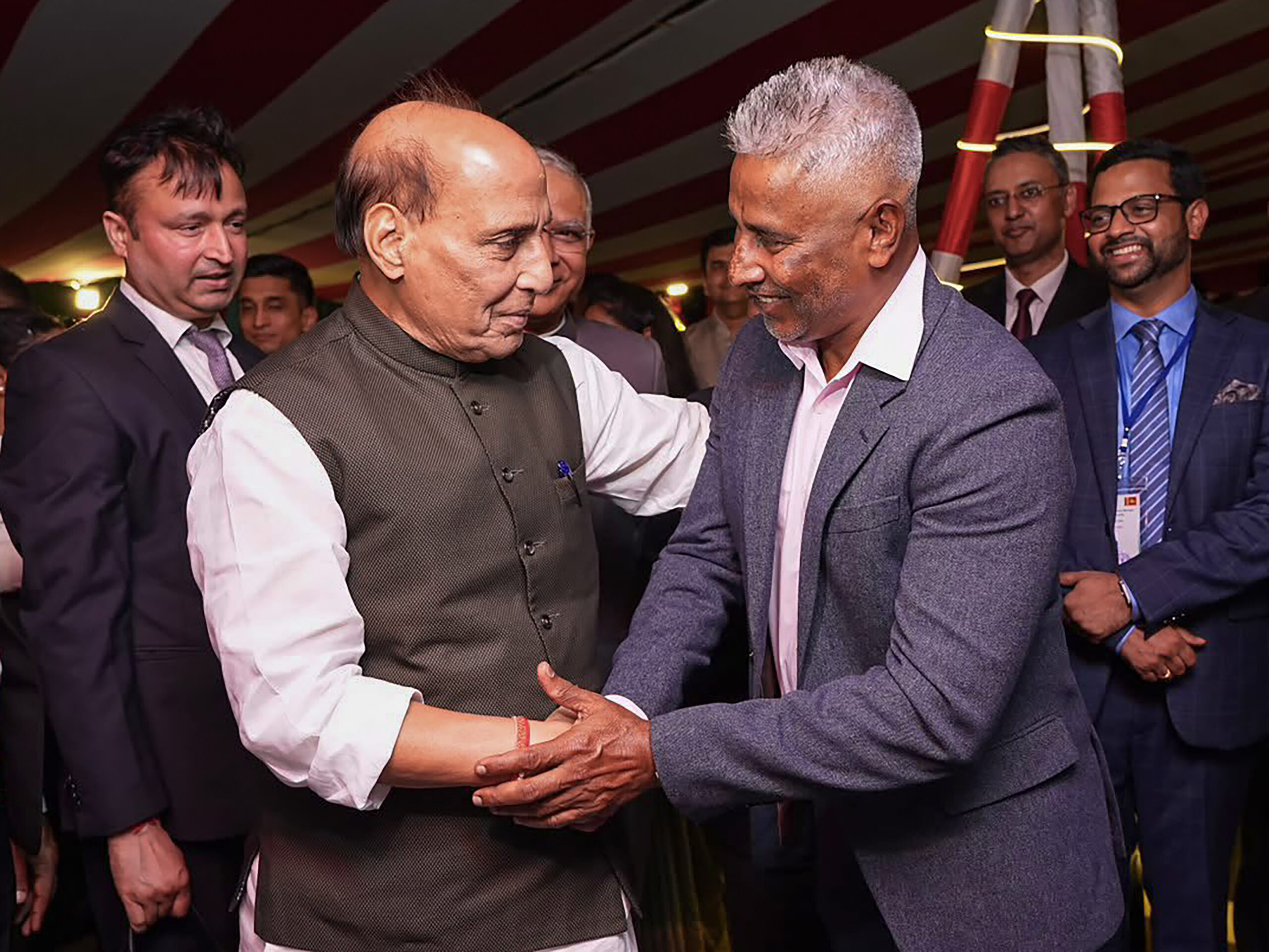 Colombo: Rajnath Singh Meets Sri Lankan Cricket Legends #Gallery Colombo: Rajnath Singh Meets Sri Lankan Cricket Legends #Gallery
