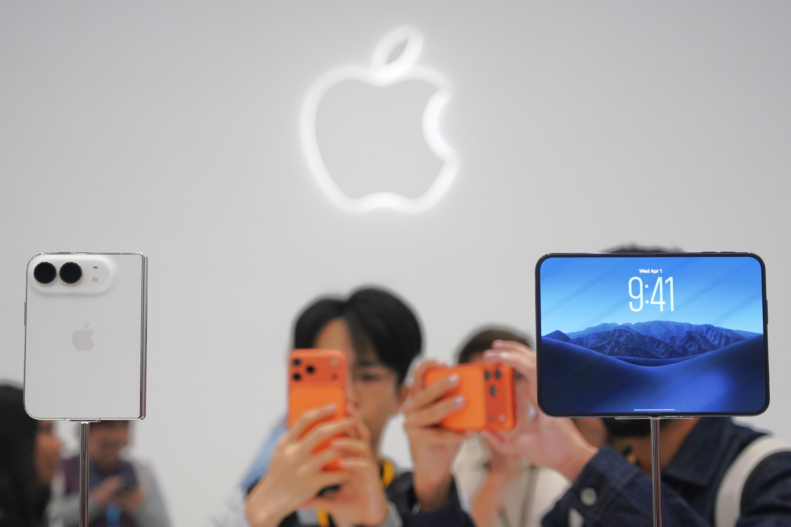 Cupertino: Apple’s First Foldable iPhone Launched #Gallery Cupertino: Apple’s First Foldable iPhone Launched #Gallery