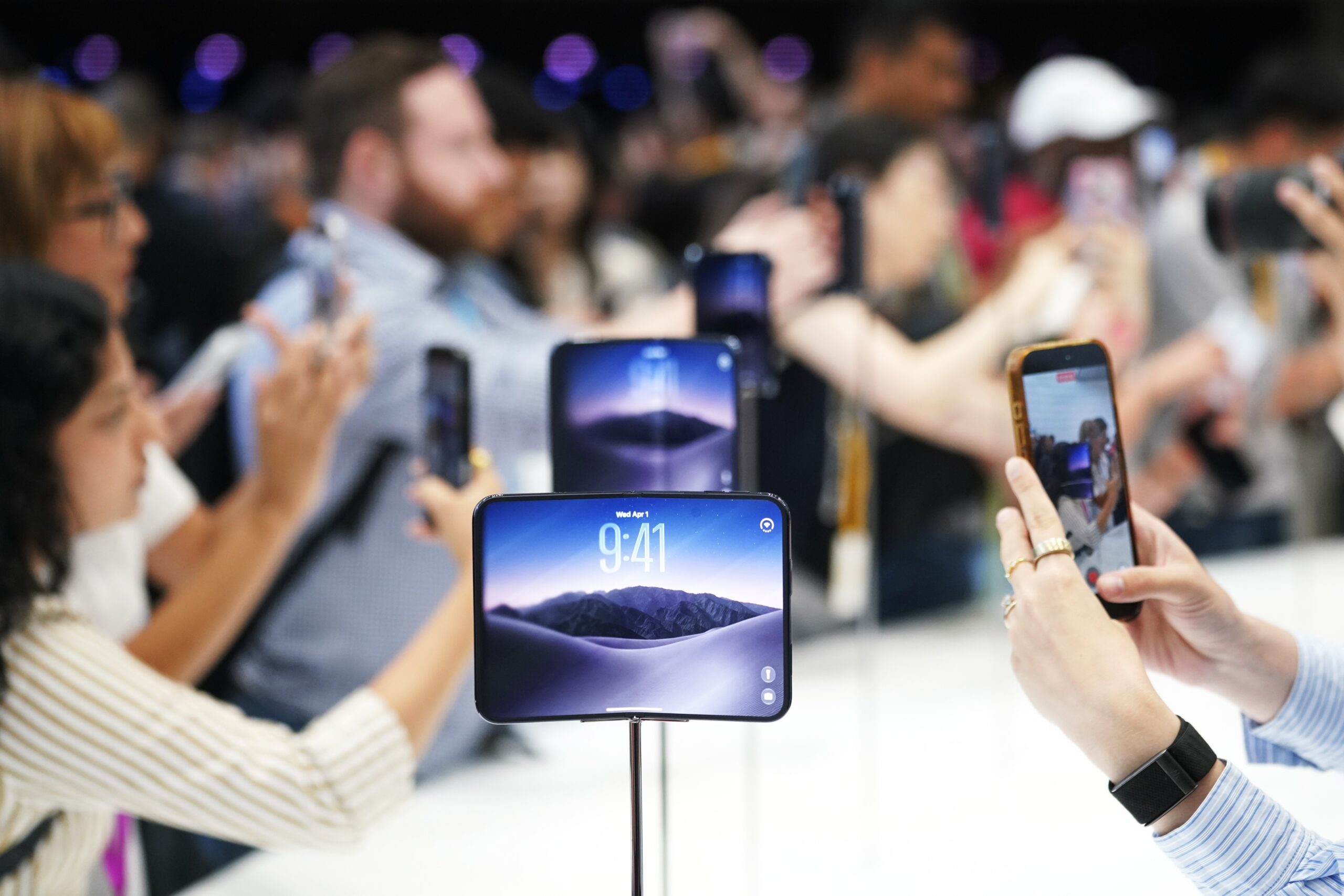 Cupertino: Apple’s First Foldable iPhone Launched #Gallery Cupertino: Apple’s First Foldable iPhone Launched #Gallery