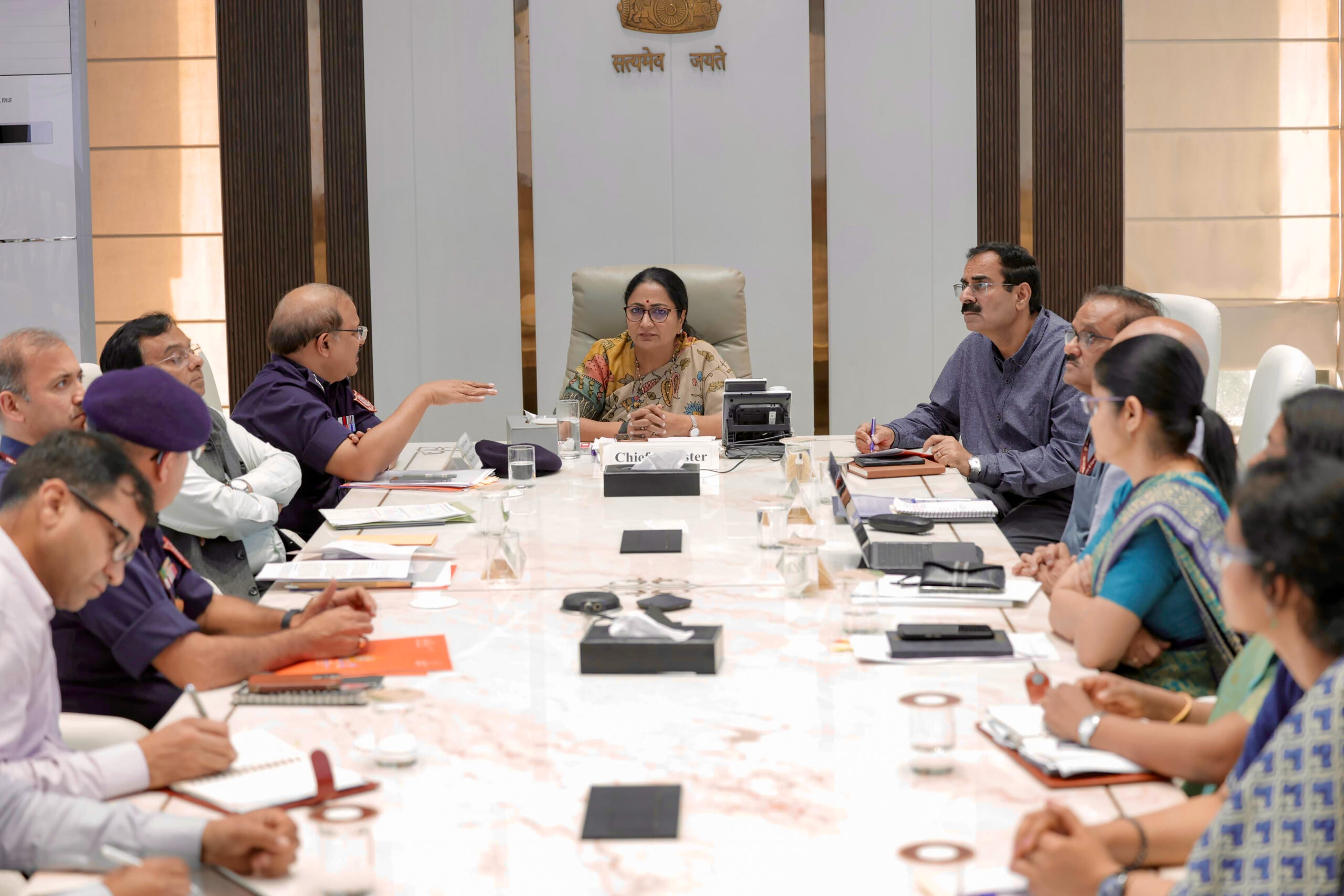 New Delhi: Rekha Gupta Chairs Meeting on Disaster Relief Force #Gallery New Delhi: Rekha Gupta Chairs Meeting on Disaster Relief Force #Gallery