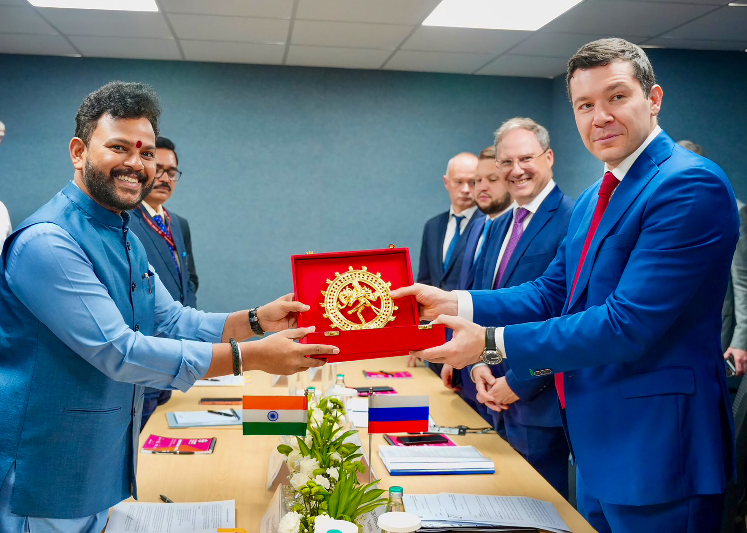 New Delhi: Ram Mohan Naidu meets Russian minister #Gallery New Delhi: Ram Mohan Naidu meets Russian minister #Gallery
