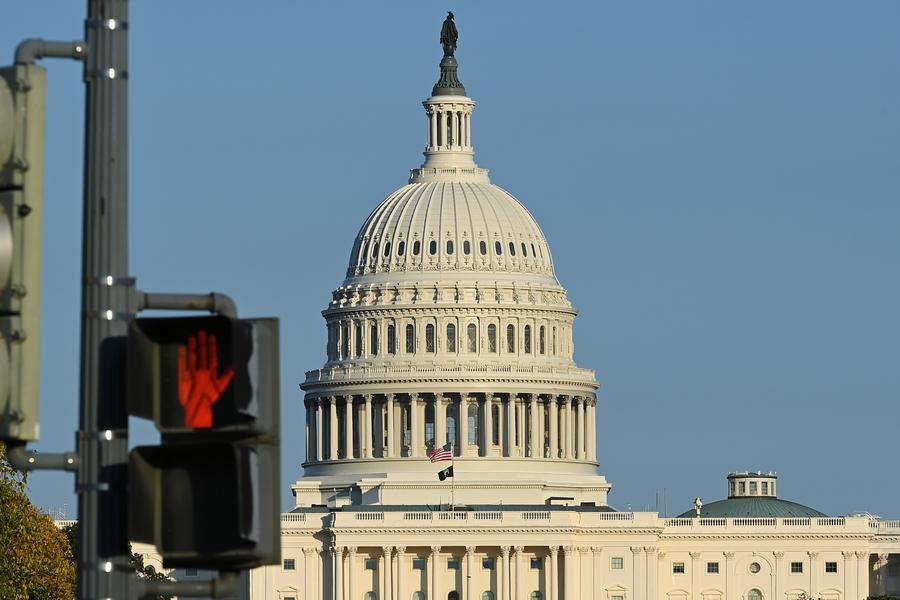 'Pointless trade war': Trump’s Canada tariffs draw Senate fire 'Pointless trade war': Trump’s Canada tariffs draw Senate fire
