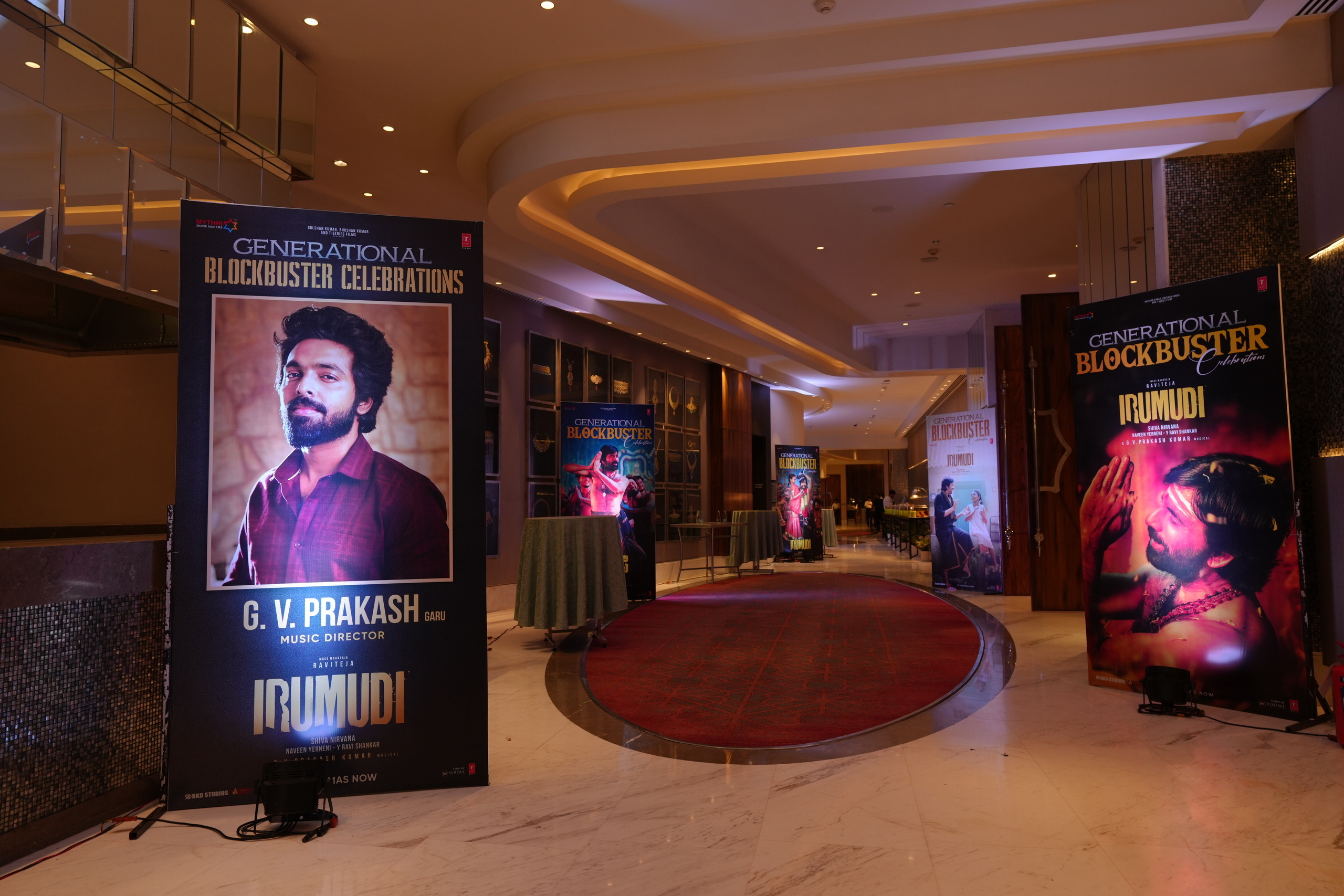 Ravi Teja's Generational Blockbuster Movie IRUMUDI Celebrations - Gallery Ravi Teja's Generational Blockbuster Movie IRUMUDI Celebrations - Gallery