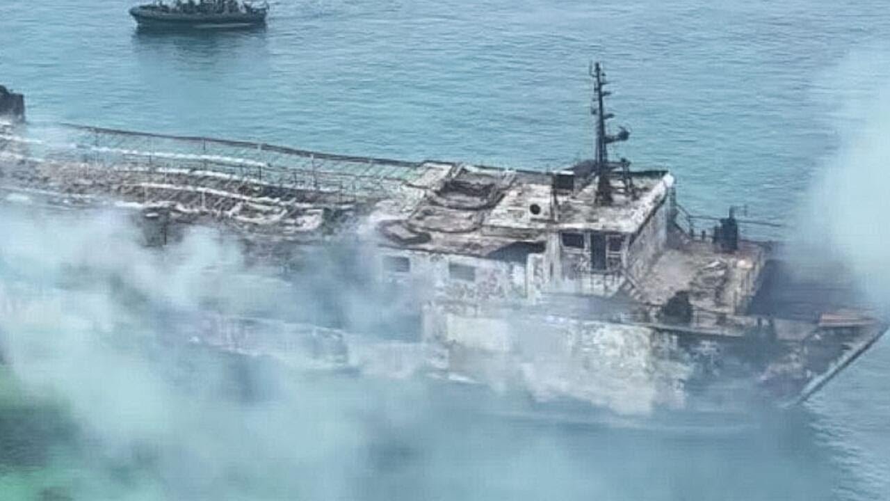 5 killed in Philippines ferry fire (Video) 5 killed in Philippines ferry fire (Video)