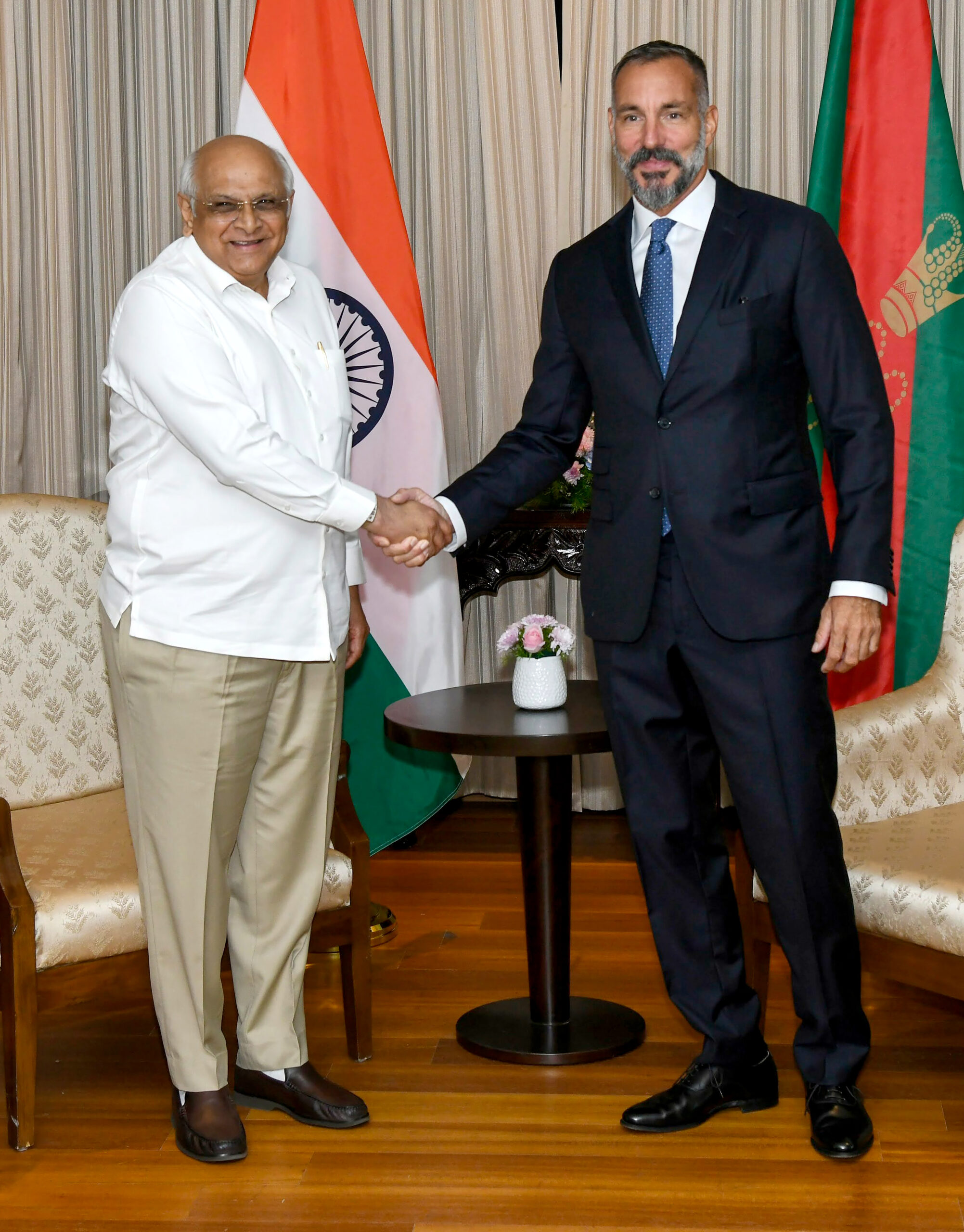 Gandhinagar: Bhupendra Patel meets Prince Rahim Aga Khan V #Gallery Gandhinagar: Bhupendra Patel meets Prince Rahim Aga Khan V #Gallery
