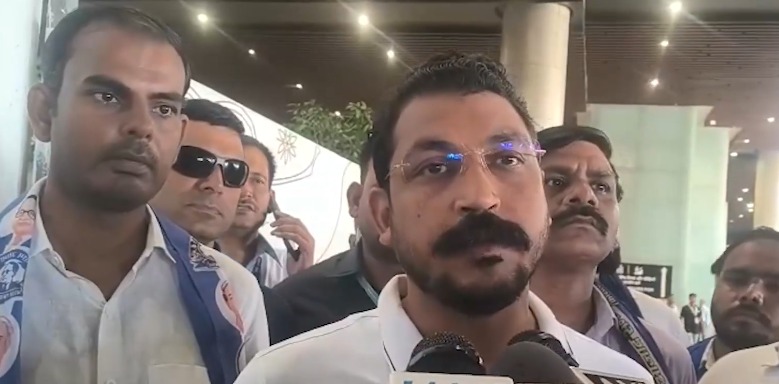 Chandrashekhar Azad demands UP minister Sanjay Nishad’s resignation, questions state govt over law and order Chandrashekhar Azad demands UP minister Sanjay Nishad’s resignation, questions state govt over law and order