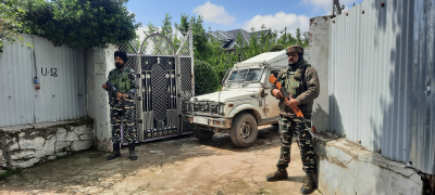 NIA searches 10 locations in J&K in LeT-linked cross border terror conspiracy case (Lead) NIA searches 10 locations in J&K in LeT-linked cross border terror conspiracy case (Lead)