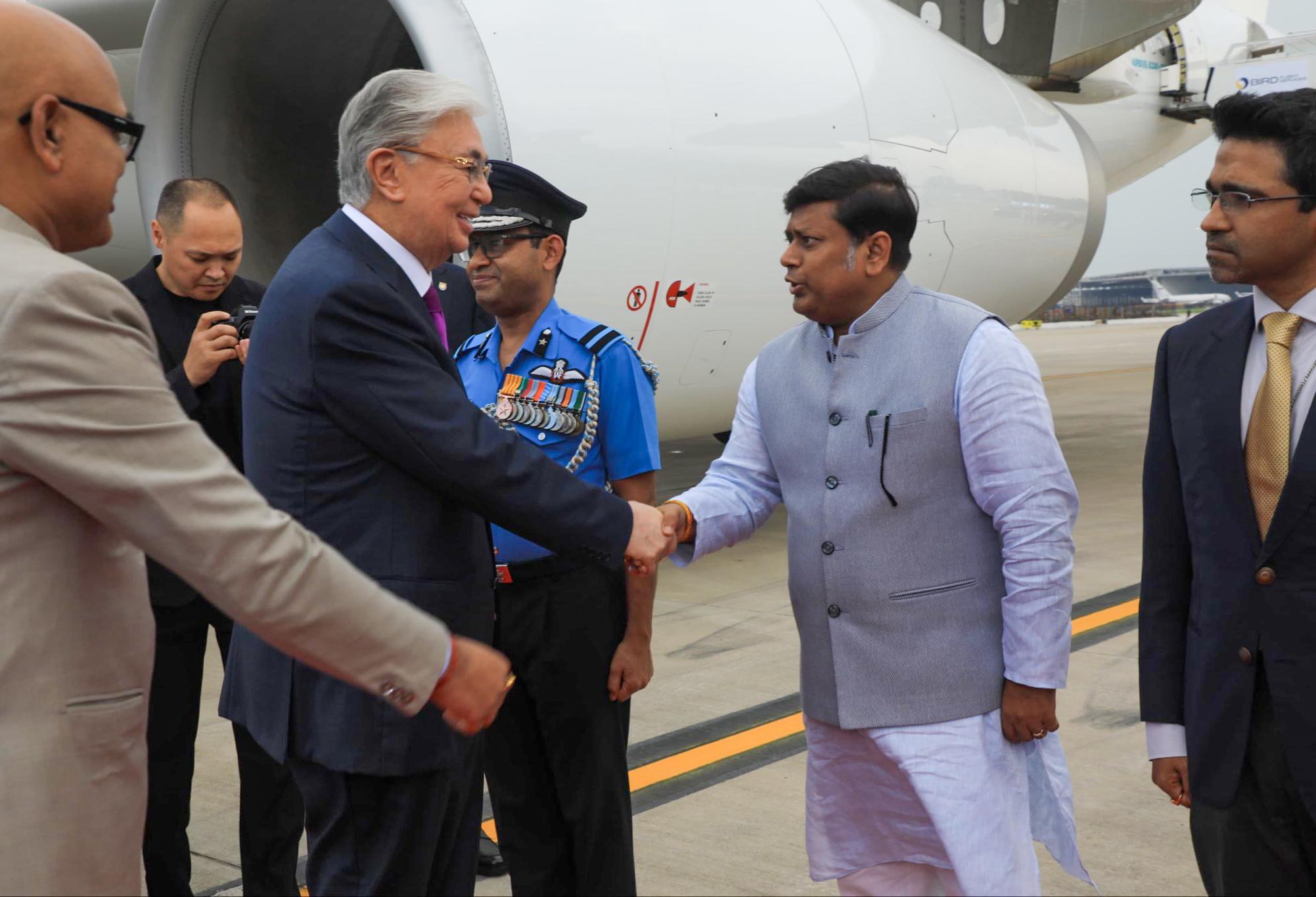 New Delhi: Kazakhstan President Kassym Jomart Tokayev Arrives for BRICS Summit #Gallery New Delhi: Kazakhstan President Kassym Jomart Tokayev Arrives for BRICS Summit #Gallery