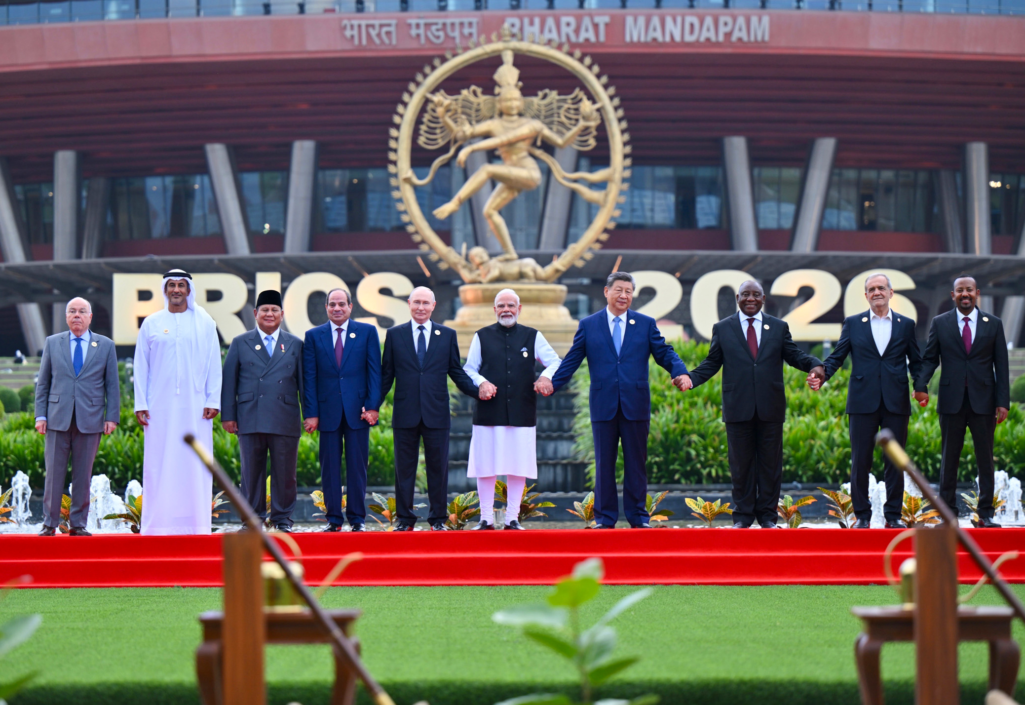 New Delhi: (From L to R) Minister of Foreign Affairs of Brazil Mauro Vieira, Indonesian President Prabowo Subianto, Egyptian President Abdel Fattah el-Sisi, Russian President Vladimir Putin, Prime Minister Narendra Modi, Chinese President Xi Jinping, South African President Cyril Ramaphosa, Iranian President Masoud Pezeshkian and Ethiopian Prime Minister Abiy Ahmed Ali in a group photograph during the 18th BRICS Summit at Bharat Mandapam in New Delhi on Saturday, September 12, 2026. (Photo: IANS/MEA)